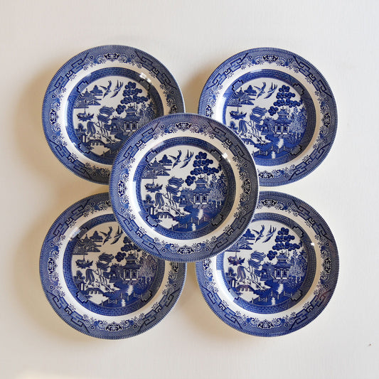 Vintage Churchill Blue Willow Dinner Plates, Set of 5, Vintage Blue and White Plate Set, Vintage Blue and White Collection, Decorative Blue and White Plates, Vintage Blue and White Plate Wall, Vintage Gallery Plate Wall, Vintage Wall Decor