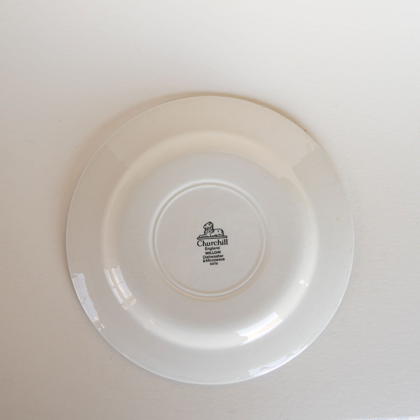 Vintage Churchill Blue Willow Dinner Plates, Set of 5, Vintage Blue and White Plate Set, Vintage Blue and White Collection, Decorative Blue and White Plates, Vintage Blue and White Plate Wall, Vintage Gallery Plate Wall, Vintage Wall Decor