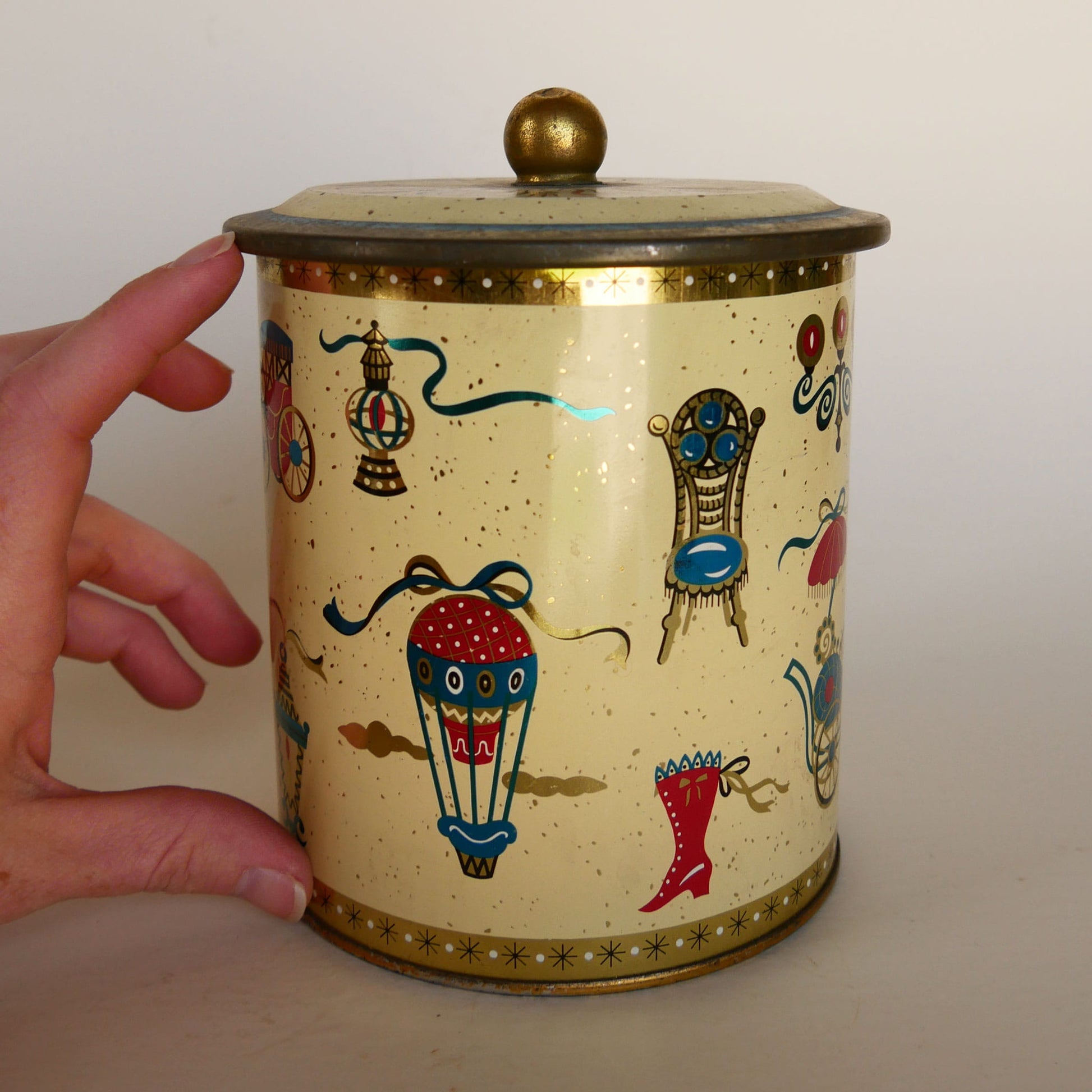 1960s Baret Ware Tin Canister, Vintage Circus Container, Vintage England Tin, Vintage Whimsical Decor, Vintage Whimsical Tin Container