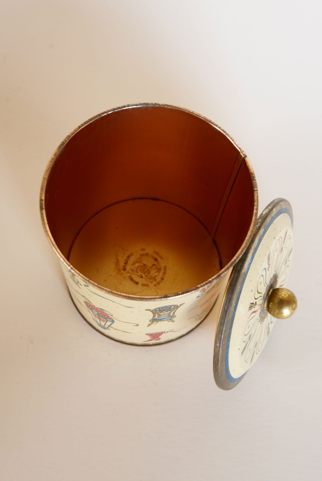 1960s Baret Ware Tin Canister, Vintage Circus Container, Vintage England Tin, Vintage Whimsical Decor, Vintage Whimsical Tin Container