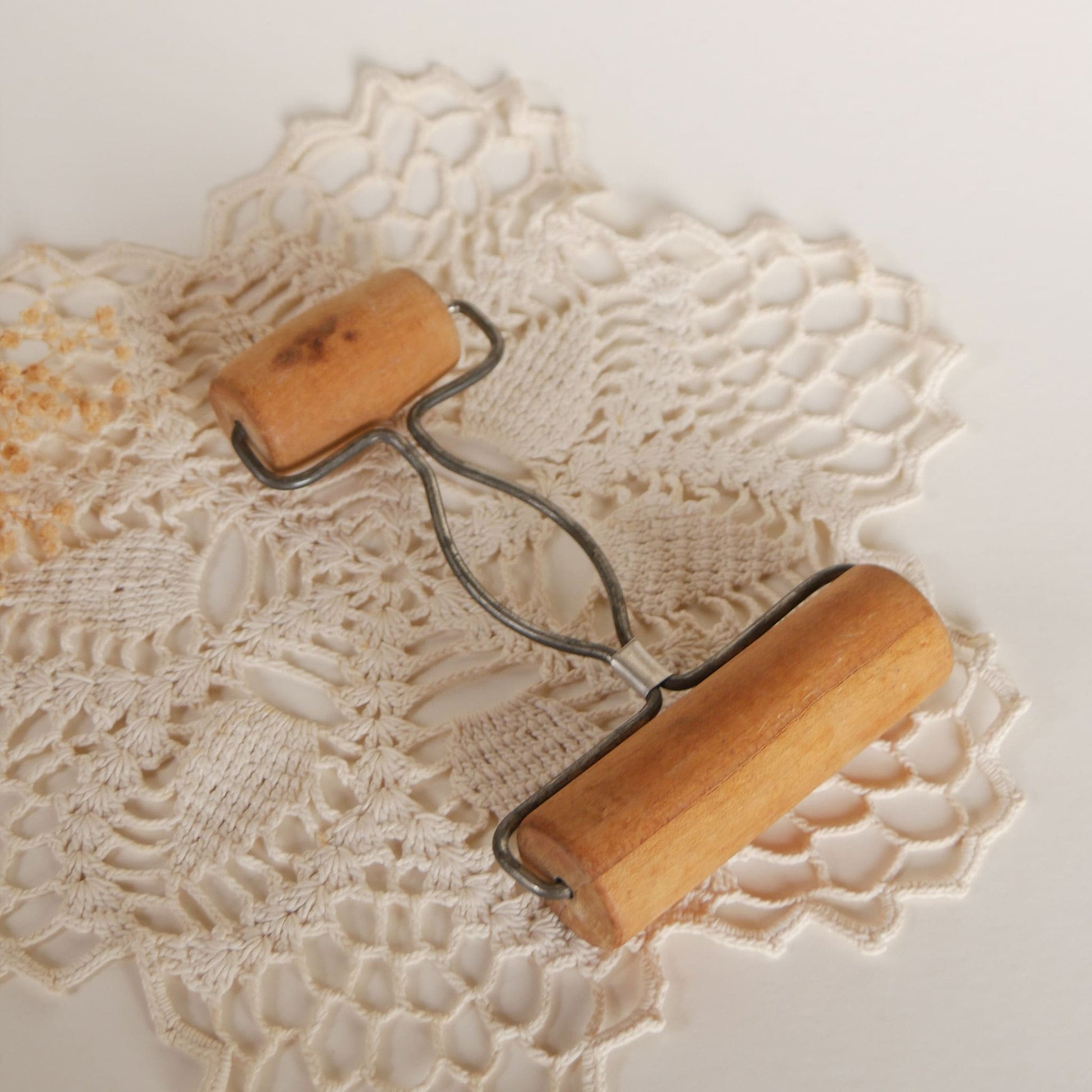 Vintage Wood Clay Roller, Vintage Pottery Roller, Primitive Tools, Vintage Primitive Tool Decor, Primitive Decor