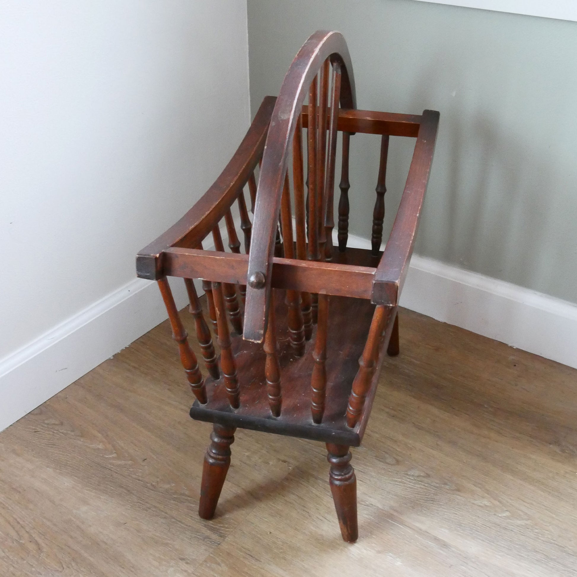 Primitive Wood Magazine Rack, Primitive Home Decor, Vintage Home Decor, Wood Magazine Rack