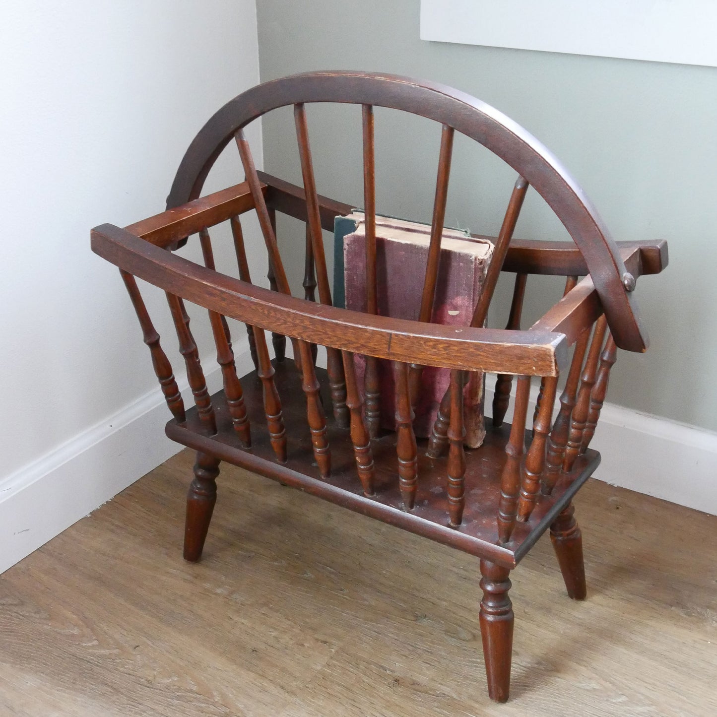 Primitive Wood Magazine Rack, Primitive Home Decor, Vintage Home Decor, Wood Magazine Rack