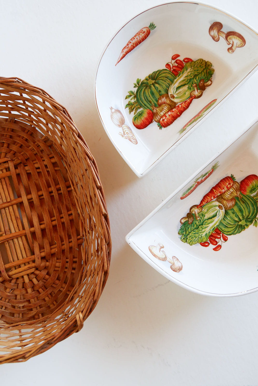Vintage Ceramic Vegetable Condiment Tray with Wicker Basket, Vintage Vegetable Tray, Vintage Condiment Tray and Basket, VIntage Cottagecore Kitchen Decor, Vintage Cottage Kitchen Decor, Vintage Farmhouse Kitchen Decor