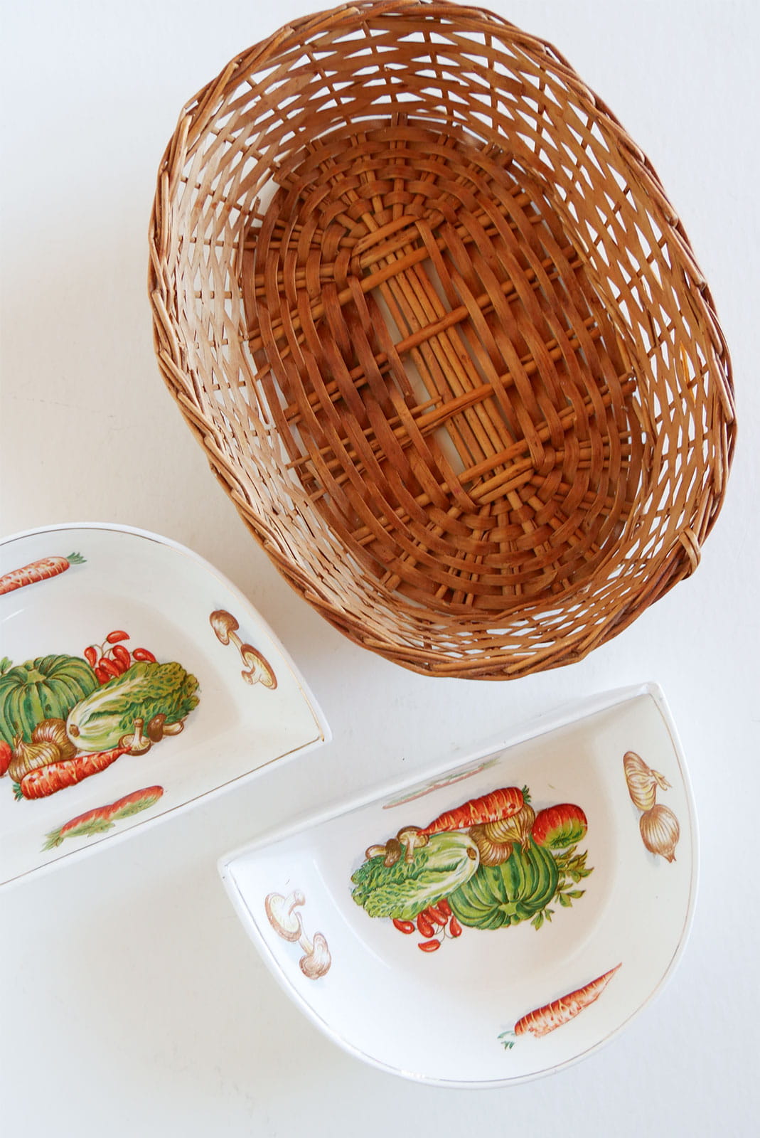 Vintage Ceramic Vegetable Condiment Tray with Wicker Basket, Vintage Vegetable Tray, Vintage Condiment Tray and Basket, VIntage Cottagecore Kitchen Decor, Vintage Cottage Kitchen Decor, Vintage Farmhouse Kitchen Decor