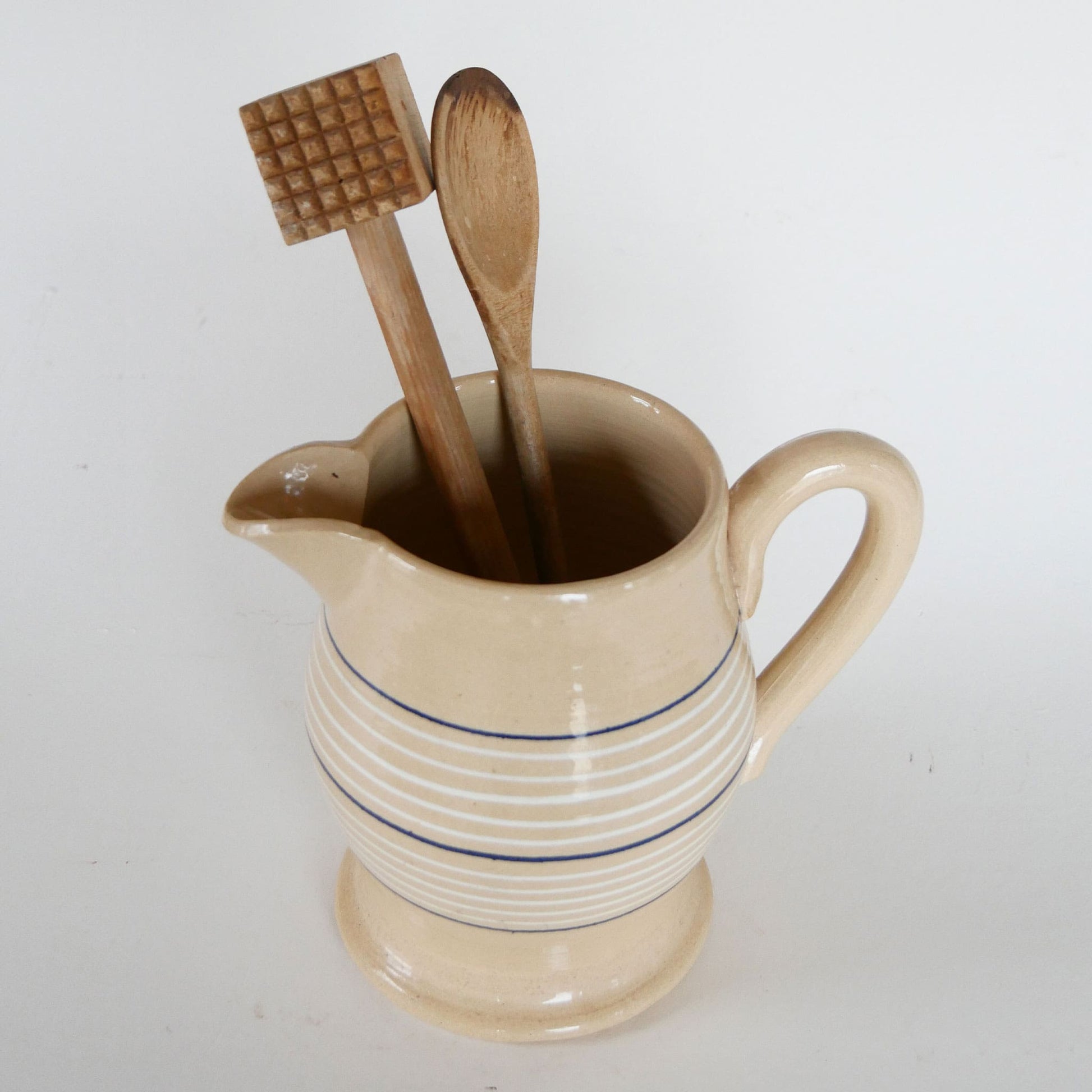 Vintage Country Living Striped Pottery Pitcher, Farmhouse Pitcher, Vintage Farmhouse Pottery Pitcher, Vintage Kitchen Decor, Vintage Cottage Decor