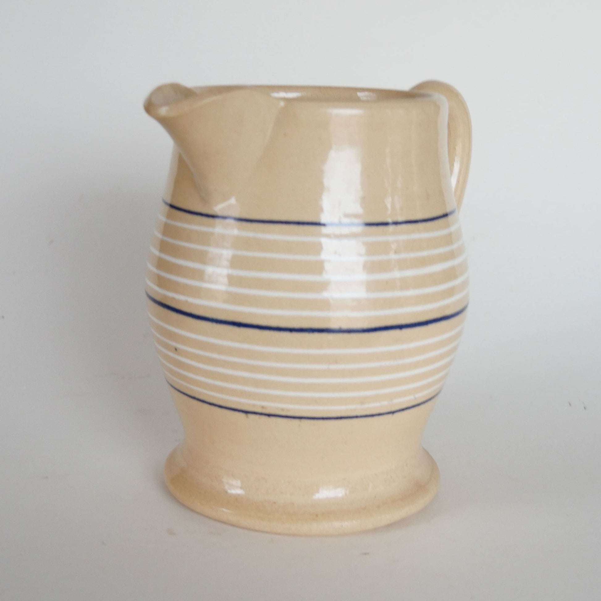 Vintage Country Living Striped Pottery Pitcher, Farmhouse Pitcher, Vintage Farmhouse Pottery Pitcher, Vintage Kitchen Decor, Vintage Cottage Decor