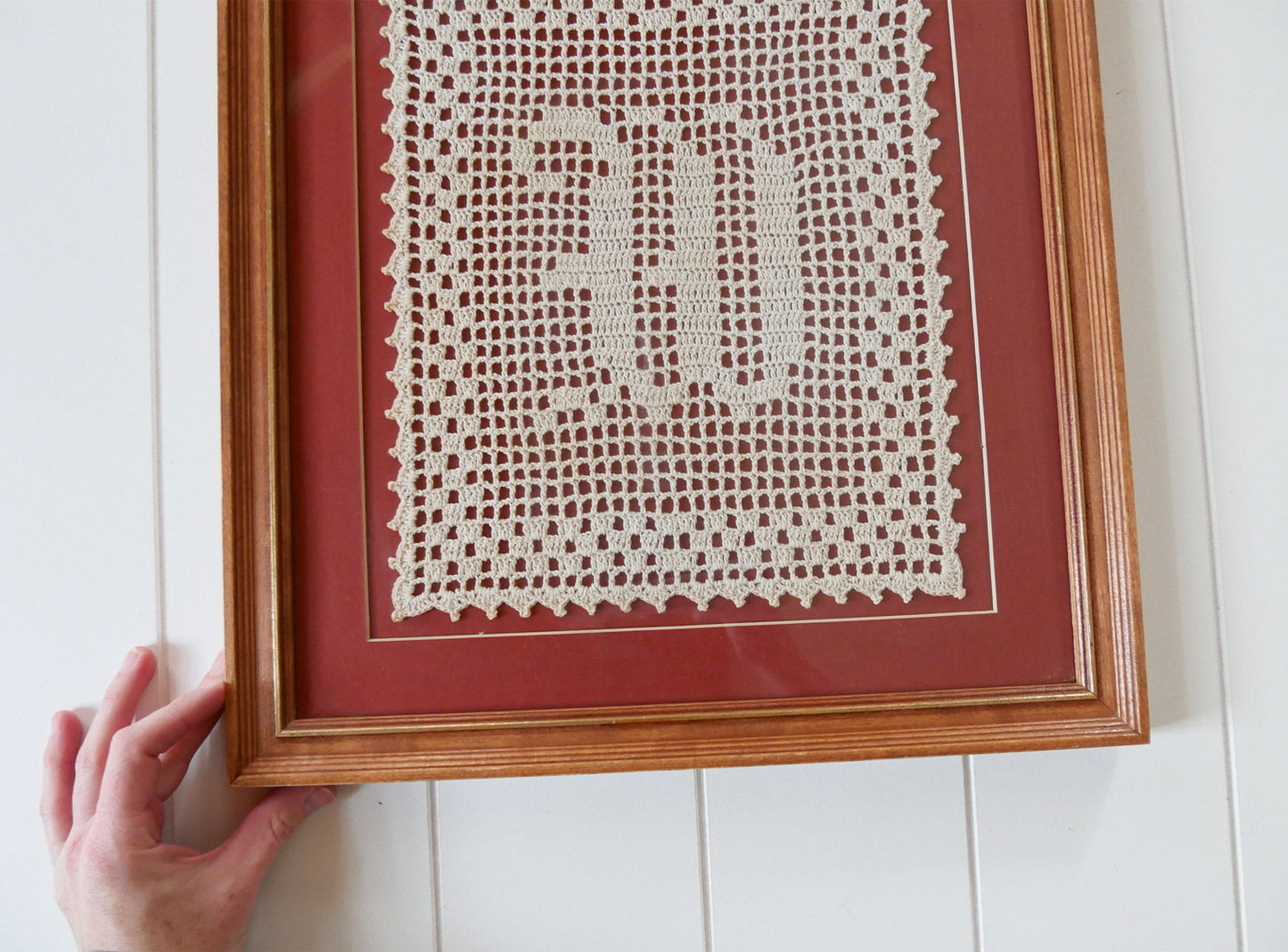 Vintage Framed 'W' Letter Doily, Cottagecore Wall Decor, Letter W Doily, Letter W Vintage Decor, Vintage Doily Decor, Vintage Wall DEcor, Vintage COttage Wall Decor