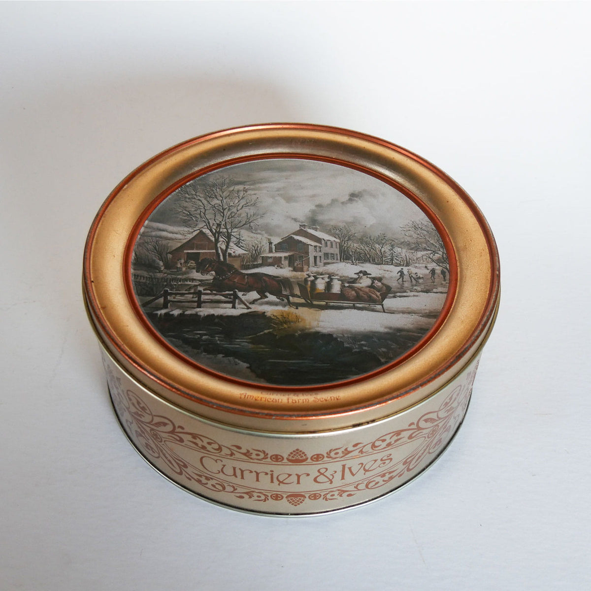 Vintage Currier & Ives Round Tin, American Farm Scene, Currier and Ives American Farm Scene, Vintage Currier and Ives, Currier and Ives Winter DEcor, Vintage Currier and Ives Holiday DEcor