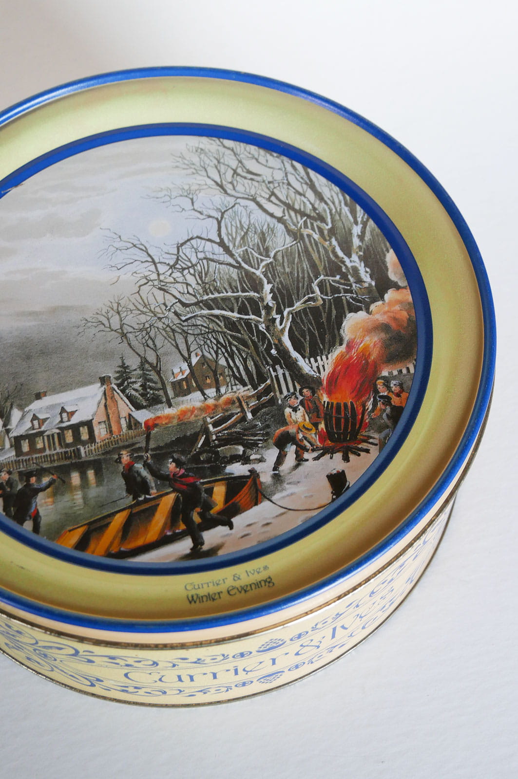 Vintage Currier & Ives Round Tin, Winter Evening Scene, Currier and Ives Winter Evening Scene, Vintage Currier and Ives, Currier and Ives Winter DEcor, Vintage Currier and Ives Holiday DEcor