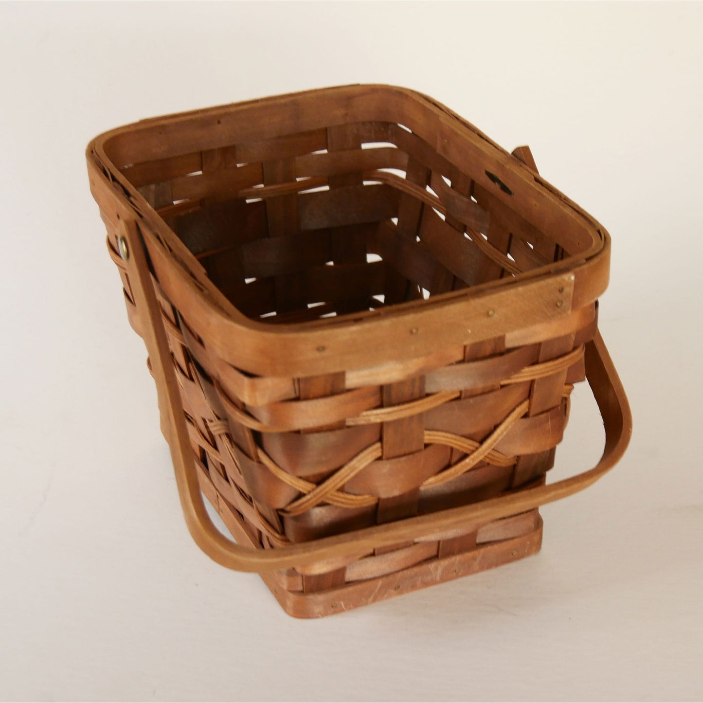 Vintage Woven Gathering Basket with Swing Handle, Vitnage Wood Basket with Swing Handle, Vintage Wood Basket, Vintage Dark Brown Wicker Basket with Handle