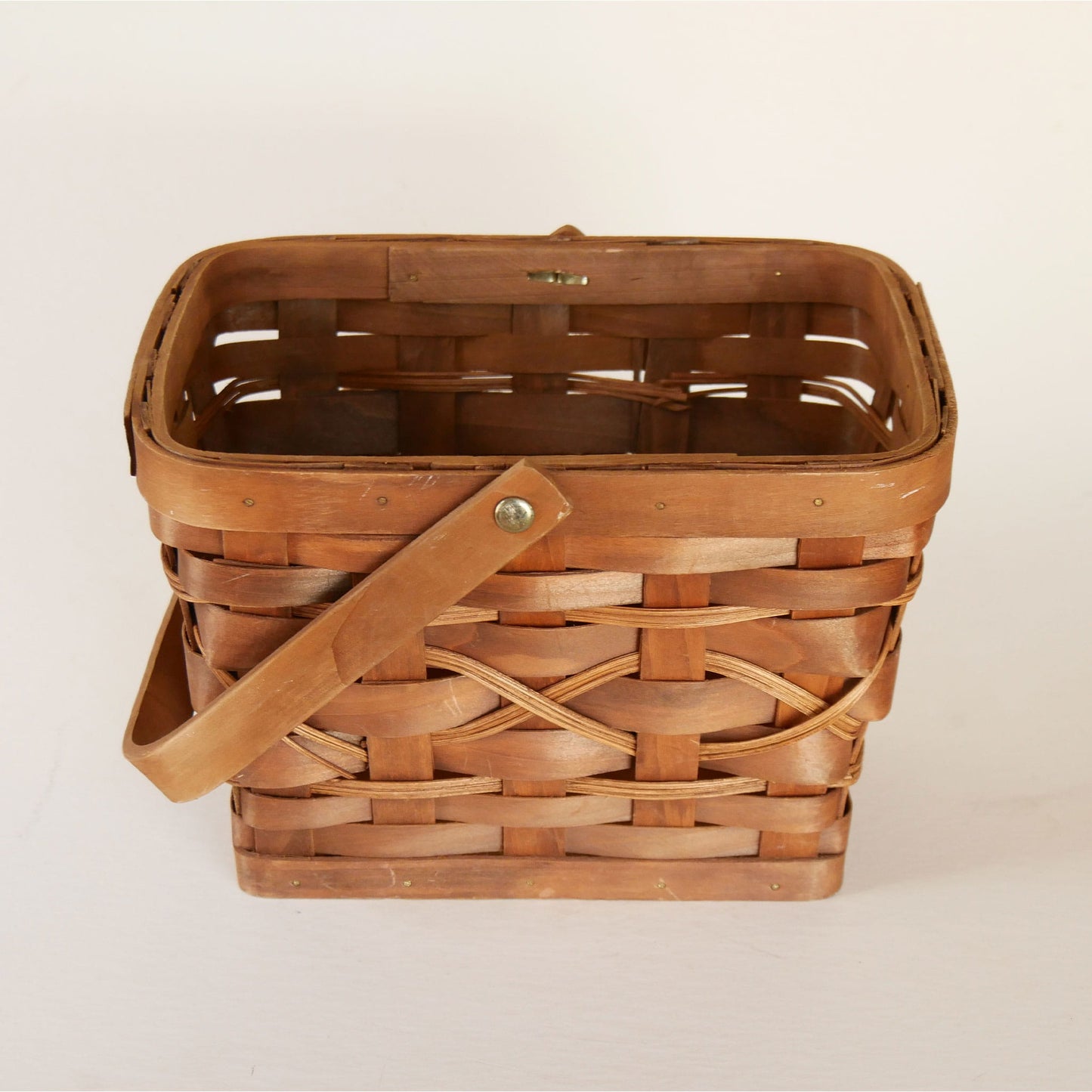 Vintage Woven Gathering Basket with Swing Handle, Vitnage Wood Basket with Swing Handle, Vintage Wood Basket, Vintage Dark Brown Wicker Basket with Handle