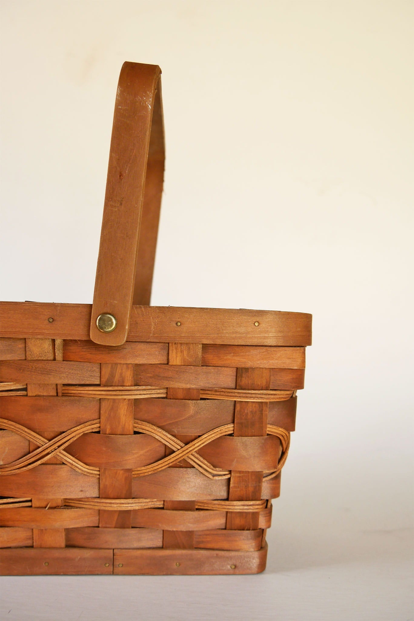 Vintage Woven Gathering Basket with Swing Handle, Vitnage Wood Basket with Swing Handle, Vintage Wood Basket, Vintage Dark Brown Wicker Basket with Handle