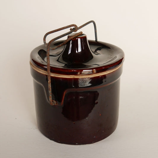 Large Vintage Dark Brown Glazed Butter Crock with Metal Fastener, Vintage Farmhouse Stoneware, Vintage Brown Salt Glaze Crock, Vintage Stoneware Crock, Primitive Brown Crock, Vintage Brown Stoneware Jar and Lid, Vintage Home Decor