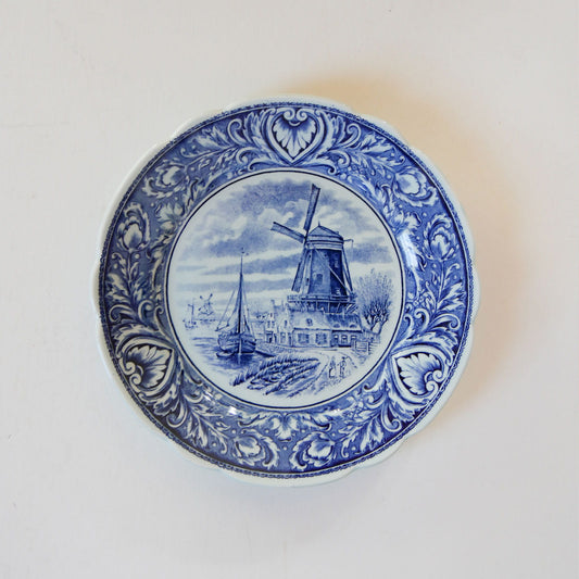 Vintage-Delft-Windmill-Decorative-Plate, DElft Plate Wall, Windmill Plate Wall, Vintage Delft Decor, Vintage BLue White Windmill DEcor, Vintage Cottage Windmill Decor, Vintage Blue and White Plate Wall
