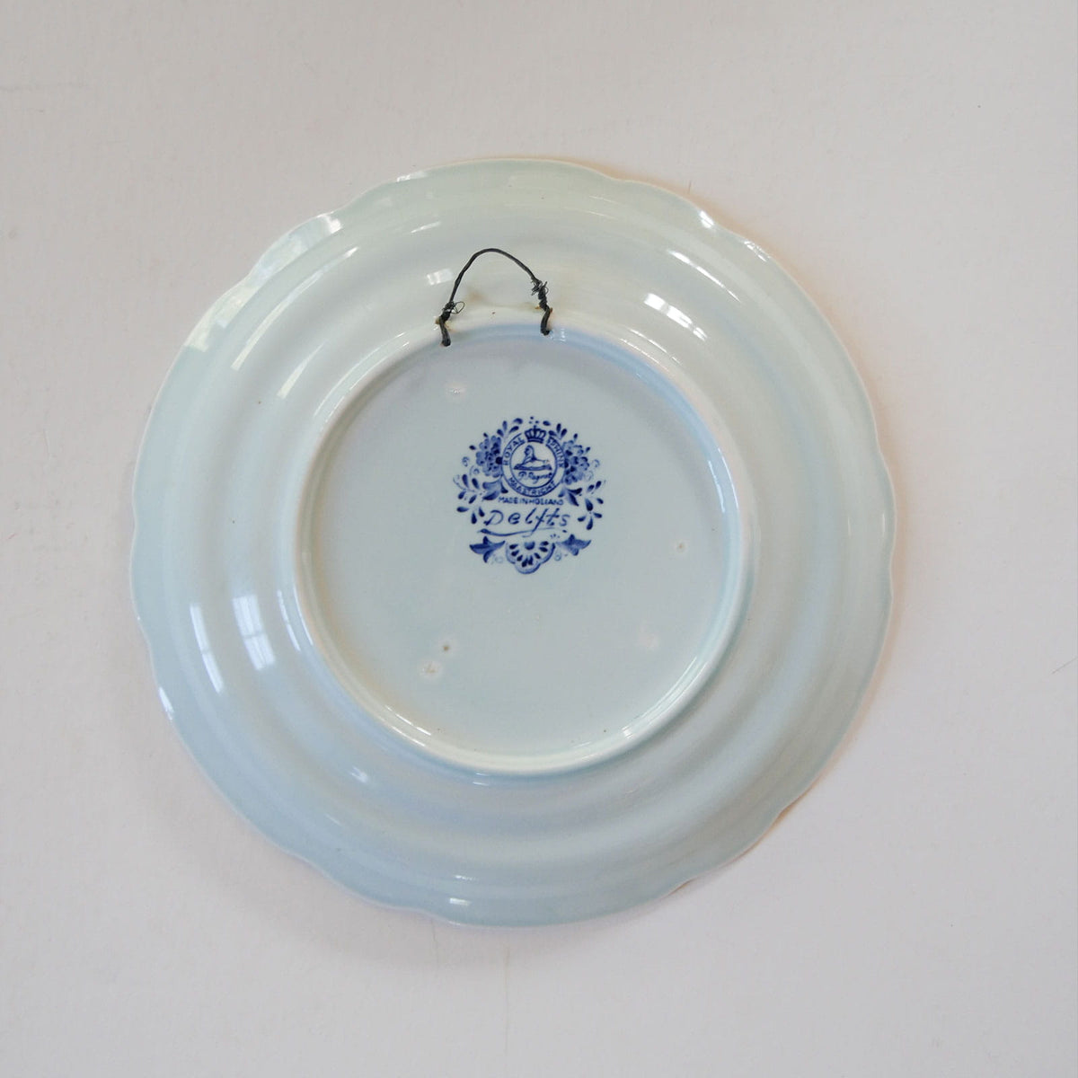 Vintage-Delft-Windmill-Decorative-Plate, DElft Plate Wall, Windmill Plate Wall, Vintage Delft Decor, Vintage BLue White Windmill DEcor, Vintage Cottage Windmill Decor, Vintage Blue and White Plate Wall