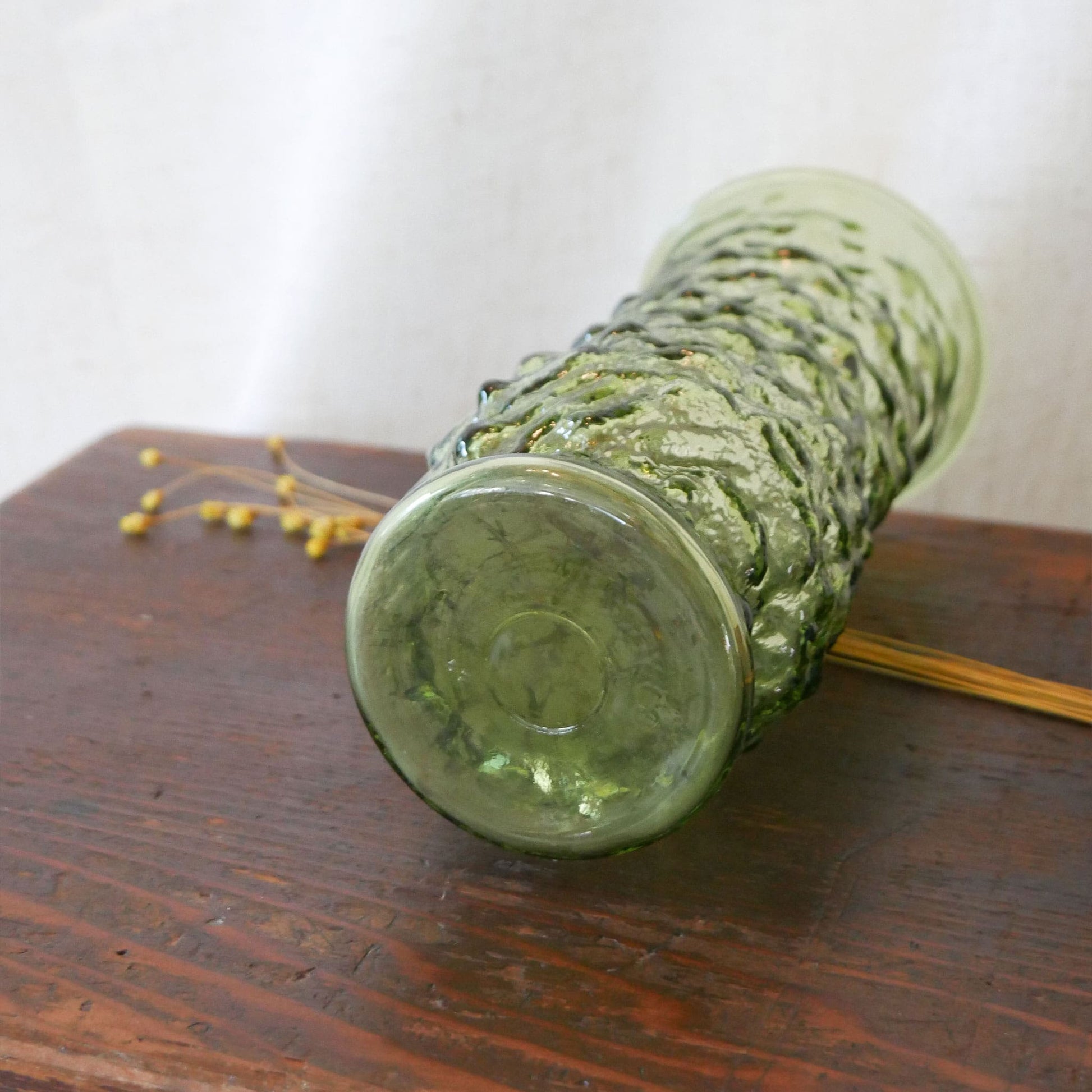 Vintage EO Brody Green Glass Vase, Vintage Green Crinkle Glass, Vintage Emerald Green Glass Vase