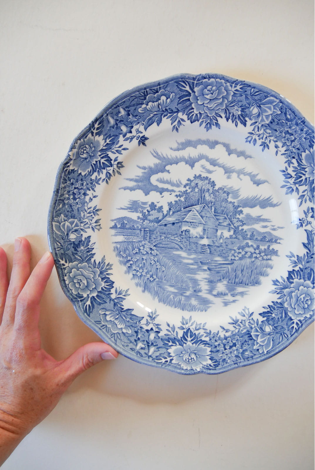 Vintage-English-Village-Solem-China-Salem-Plate, Vintage Salem Plate, Vintage Colonial Blue and White Plates, Vintage Marked PLate, Vintage Blue and White Plate Wall, Cottagecore Plate Wall, Blue Cottage Plate