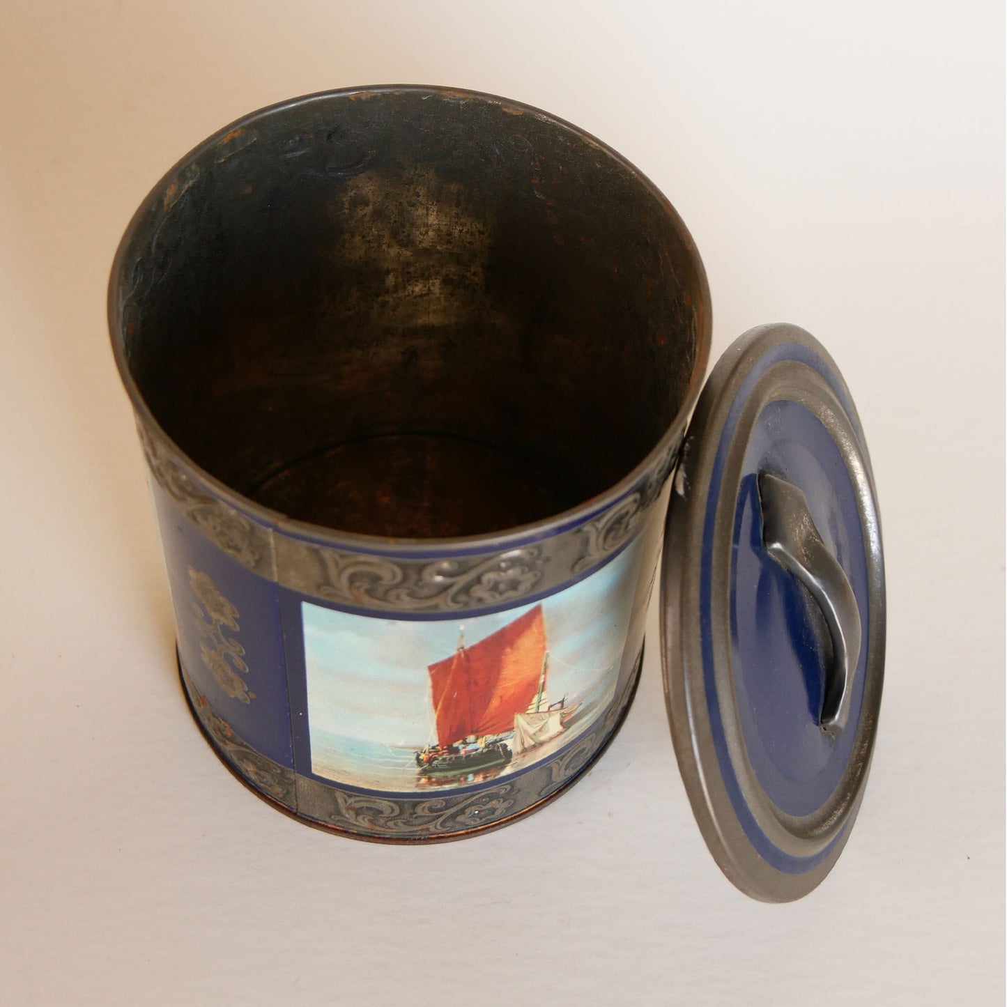 Vintage Fishing Boat Tea Tin Cannister, Made in Germany, Vintage Nautical Canister, Vintage Nautical Tin, Vintage Tin, Vintage Boat Tin, Vintage Fishing Boat Tin, Vintage Nautical Decor