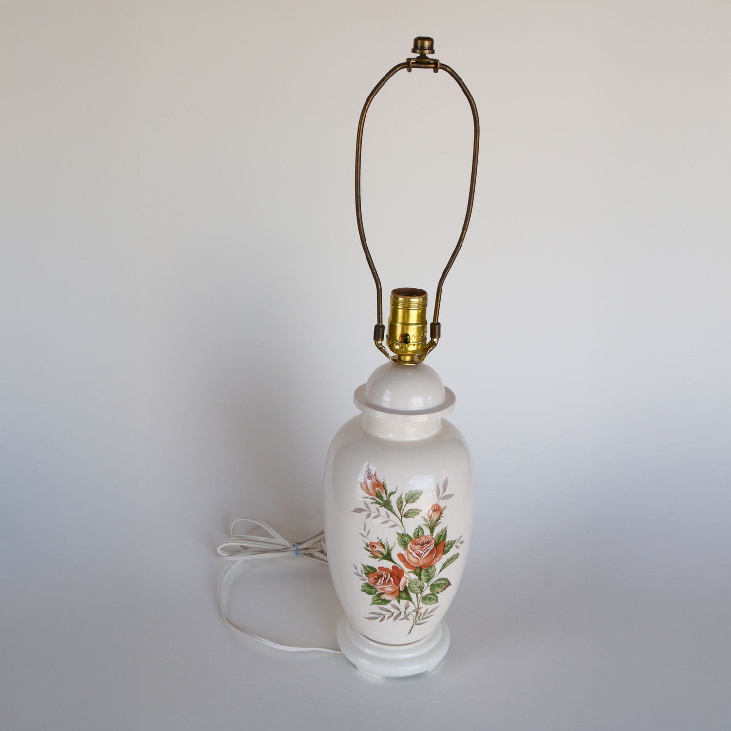 Vintage Floral Design Table Lamp, Cottagecore Lamp, Cottage Table Lamp, Vintage Cottagecore Lighting, Vintage Floral Table Lamp, Vintage Cottage Lighting, Vintage Floral Lighting, Vintage Home Decor
