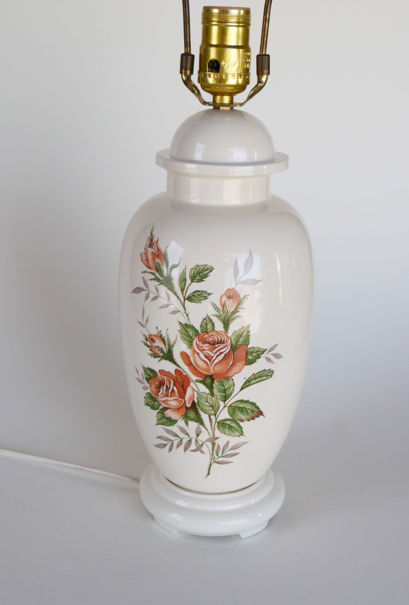 Vintage Floral Design Table Lamp, Cottagecore Lamp, Cottage Table Lamp, Vintage Cottagecore Lighting, Vintage Floral Table Lamp, Vintage Cottage Lighting, Vintage Floral Lighting, Vintage Home Decor