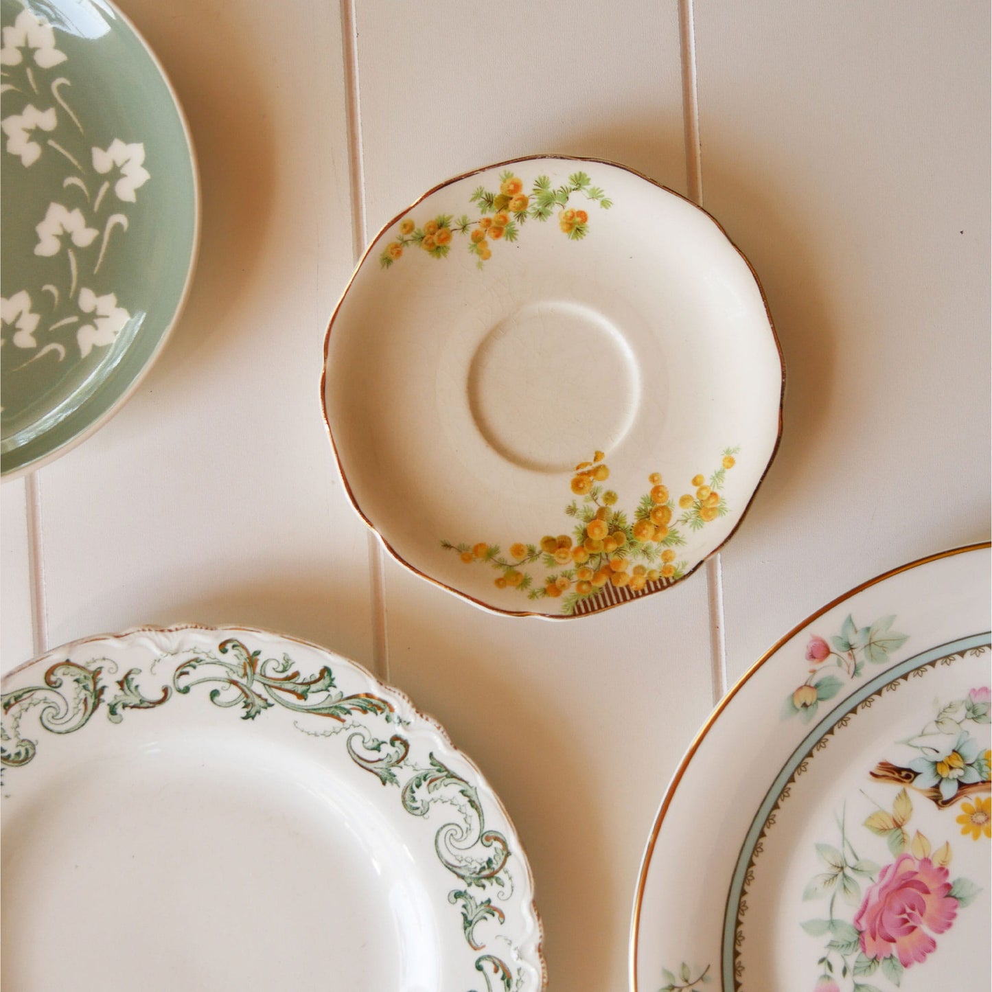 Vintage Floral Plate Gallery Wall Collection, Floral PLate Wall, Vintage Floral Plates, Vintage Plate Gallery Wall, Vintage Plate Wall, Floral Vintage Plate Collection, Cottagecore Plate Collection