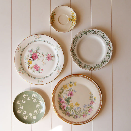 Vintage Floral Plate Gallery Wall Collection, Floral PLate Wall, Vintage Floral Plates, Vintage Plate Gallery Wall, Vintage Plate Wall, Floral Vintage Plate Collection, Cottagecore Plate Collection