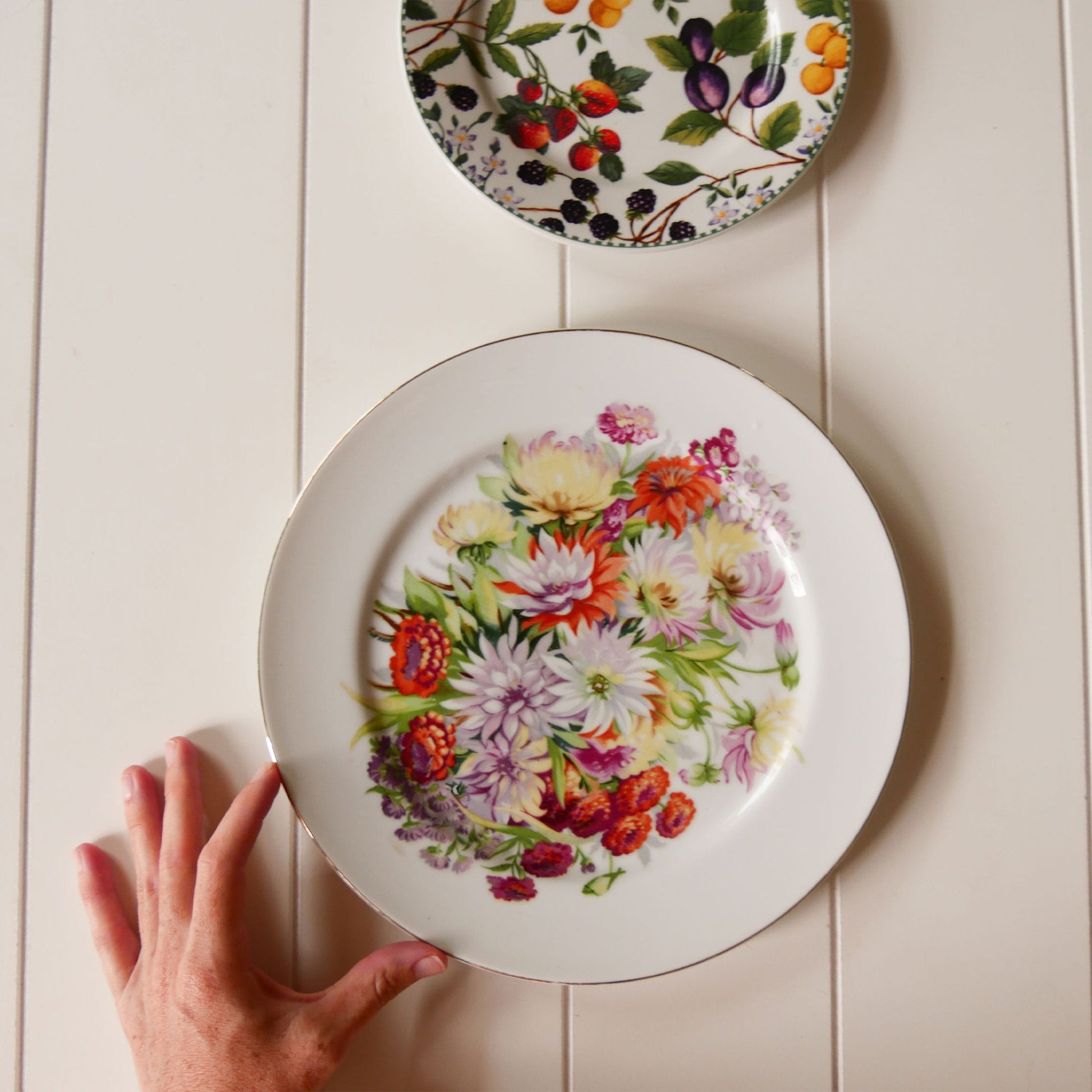 Vintage Floral Plate Wall Collection, Vintage Fruit Plates, VIntage Fruit and Floral Plates, VIntage Floral Plates, VIntage Floral Plate Wall, Vintage Gallery Plate Wall