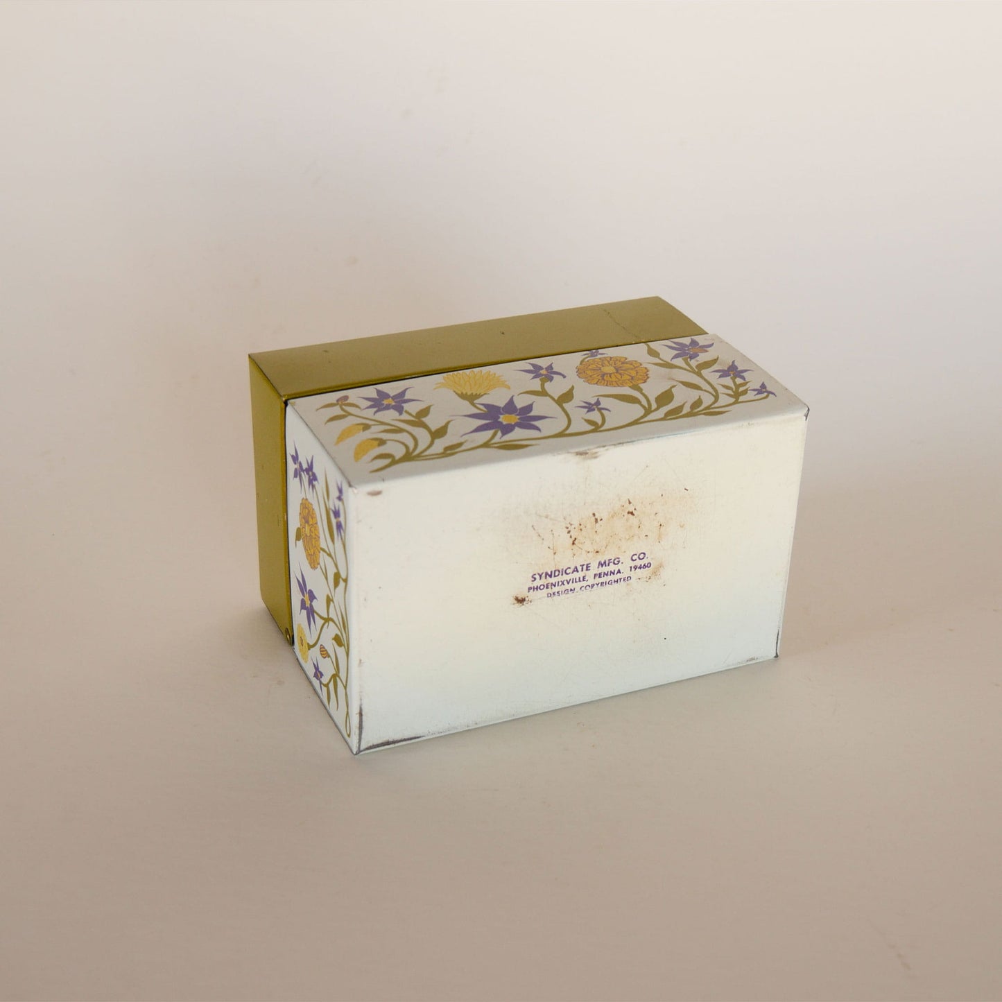Vintage Floral Retro Metal Recipe Holder, Vintage Recipe Holder, Vintage Recipe Box, Vintage Retro Kitchen Decor, Vintage Metal Tin, Metal Tin Recipe Holder, Vintage Floral Metal Tin, Retro Kitchen DEcor, Retro Recipe Holder, Vintage Floral Metal Recipe Box