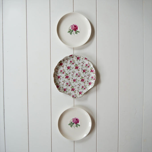 Vintage Pink Rose Plate Collection, Cottagecore Floral plate Collection, Vintage Floral Plates, Vintage Plate Wall, Vintage Floral Plate Wall, Cottagecore Wall Decor, Vintage Cottage Plate Wall