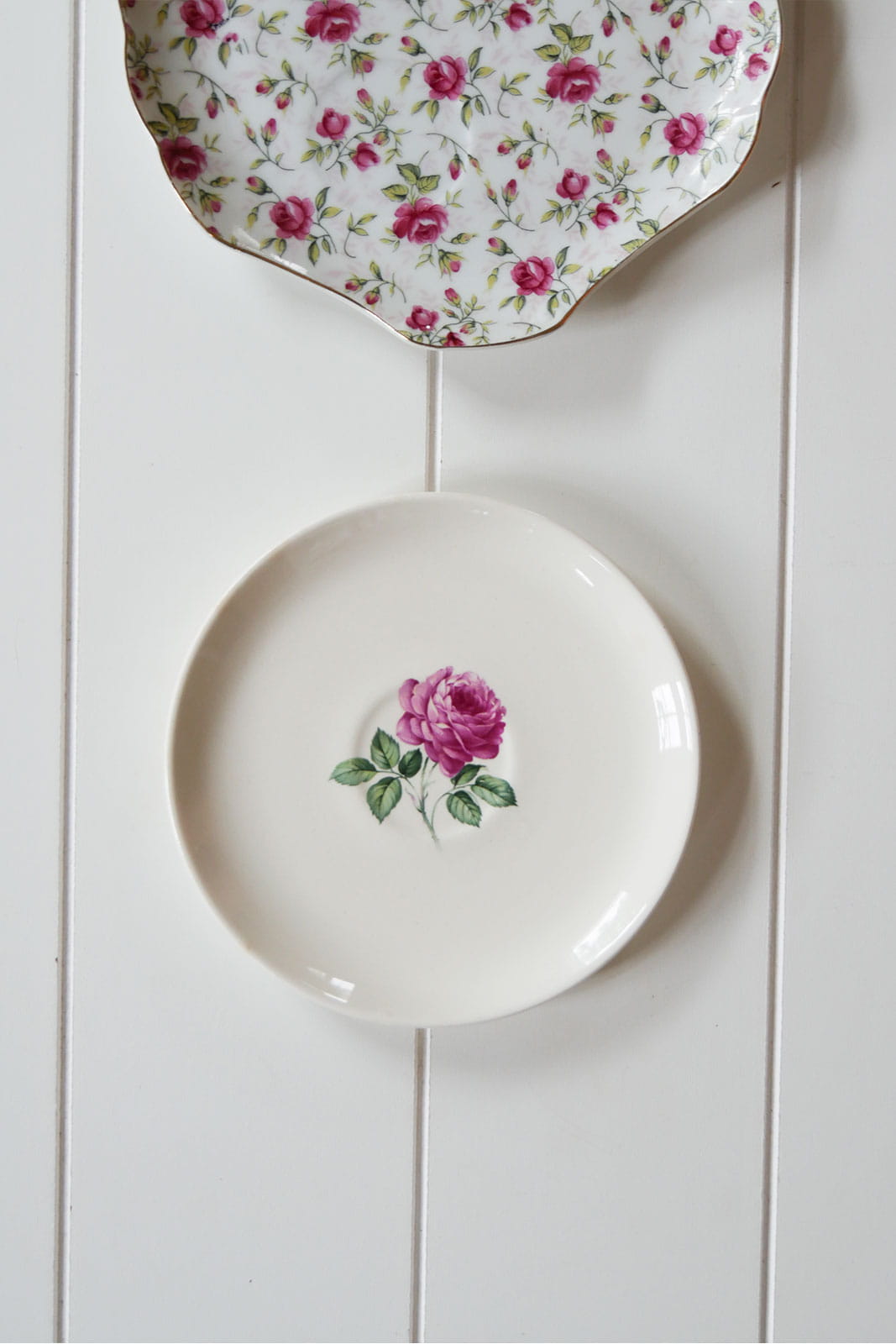 Vintage Pink Rose Plate Collection, Cottagecore Floral plate Collection, Vintage Floral Plates, Vintage Plate Wall, Vintage Floral Plate Wall, Cottagecore Wall Decor, Vintage Cottage Plate Wall