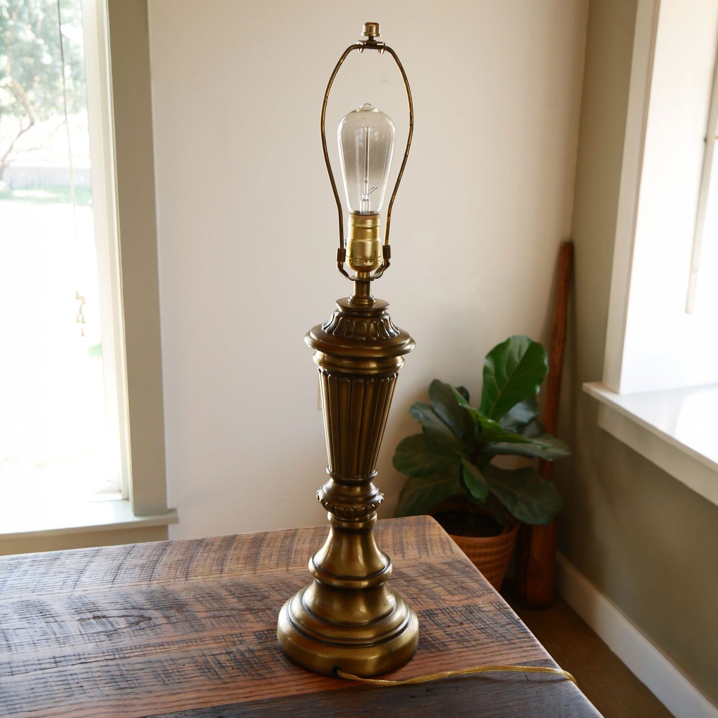 Vintage Gold Lamp, Vintage Table Lamp, Vintage Farmhouse Lamp, Vintage Gold Art Deco Lamp, Vintage Tradition GOld Lamp, Primitive Gold Table Lamp