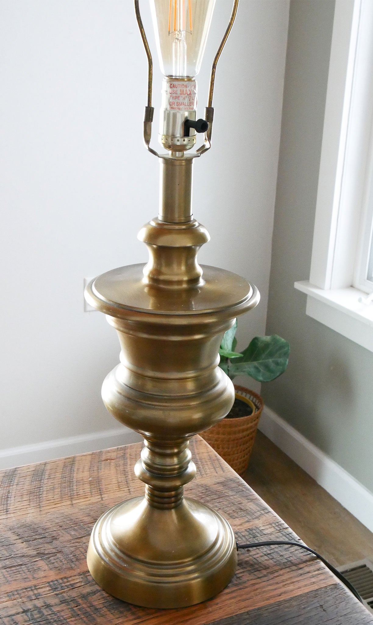 Vintage Gold Table Lamp, Vintage Tall Table Lamp, Vintage Lighting, Vintage Home Decor