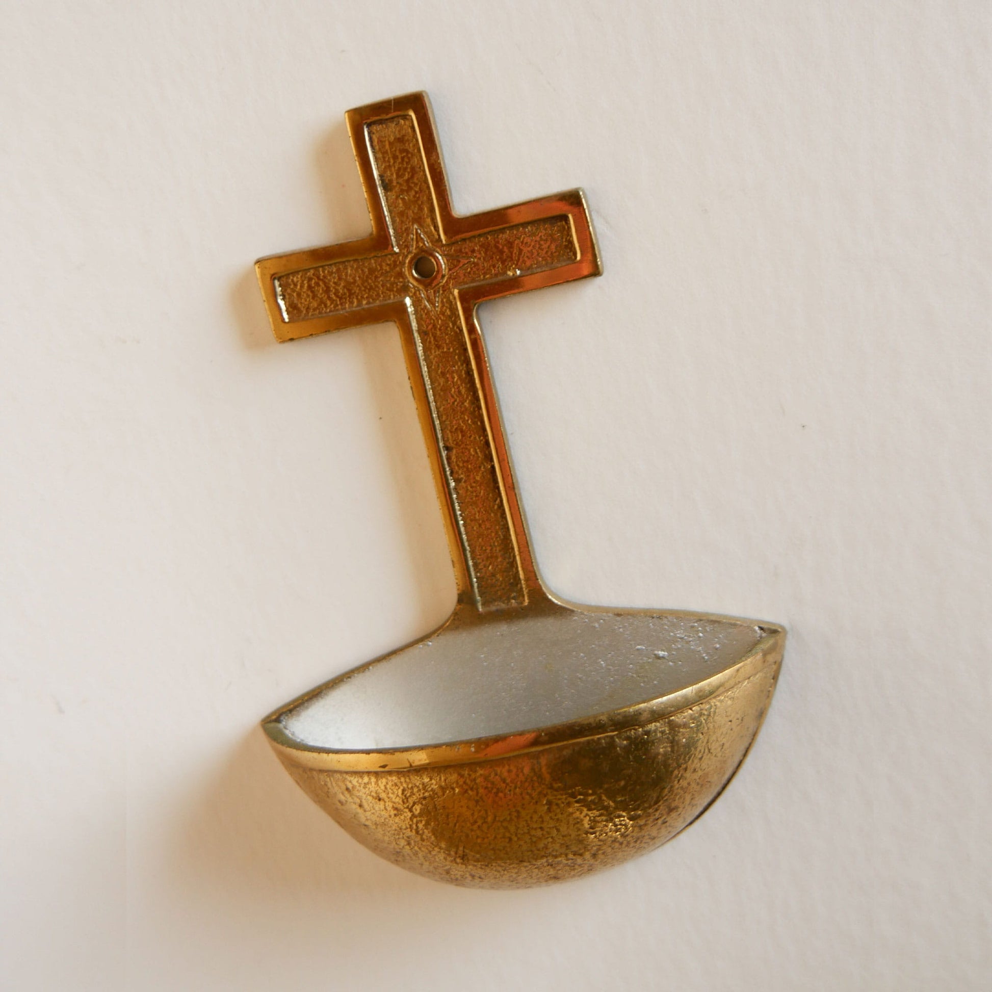 Vintage Wall Mounted Holy Wall Font, Catholic Font, Holy Water Font, Gold Font, Vintage Christian Font, Vintage Gold Holy Water Font, Wall Mounted Font, Vintage Christian Decor