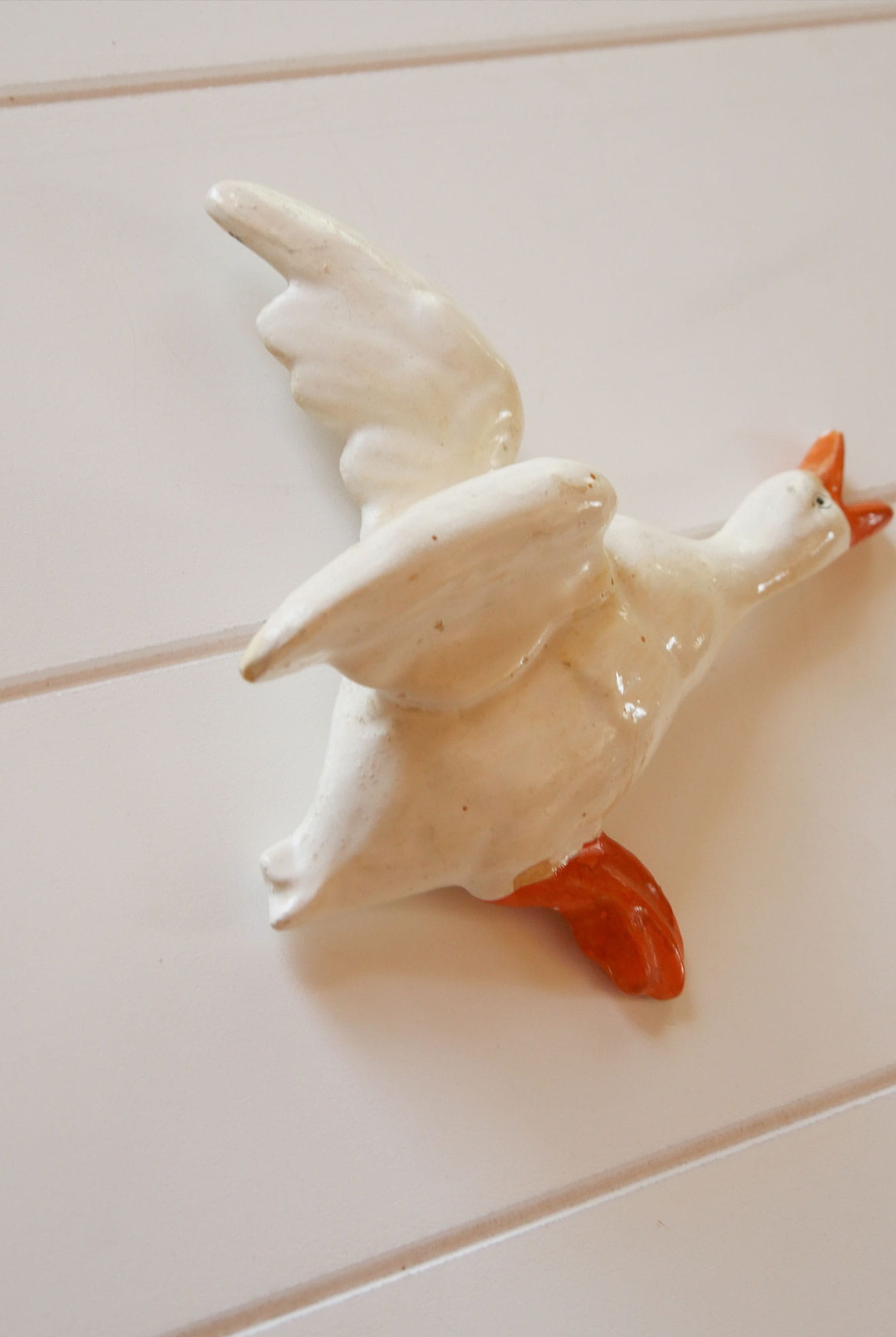 Vintage Goose Chalkware Plaque, Vintage Goose Decor, Vintage Goose Wall Decor, VIntage Cottagecore Decor, Vintage Cottage Wall DEcor, Vintage Farmhouse Goose Decor
