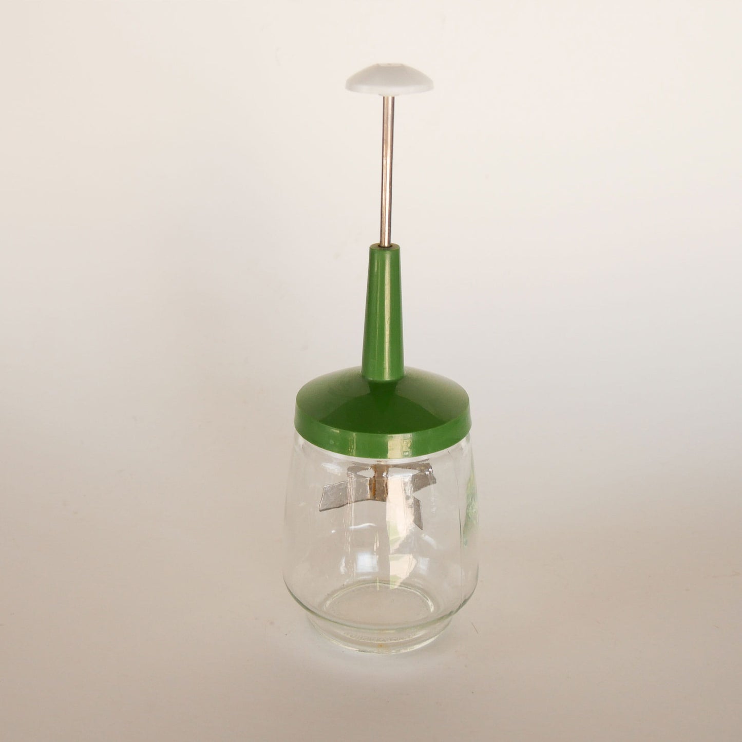 Vintage Avocado Green Food Mixer, Retro Green Kitchen Tools, Vintage Green Retro Kitchen, Vintage Avocado Green Tools, Vintage Avocado Green Kitchen DEcor, Retro Green Kitchen Decor, Avocado Nut Chopper