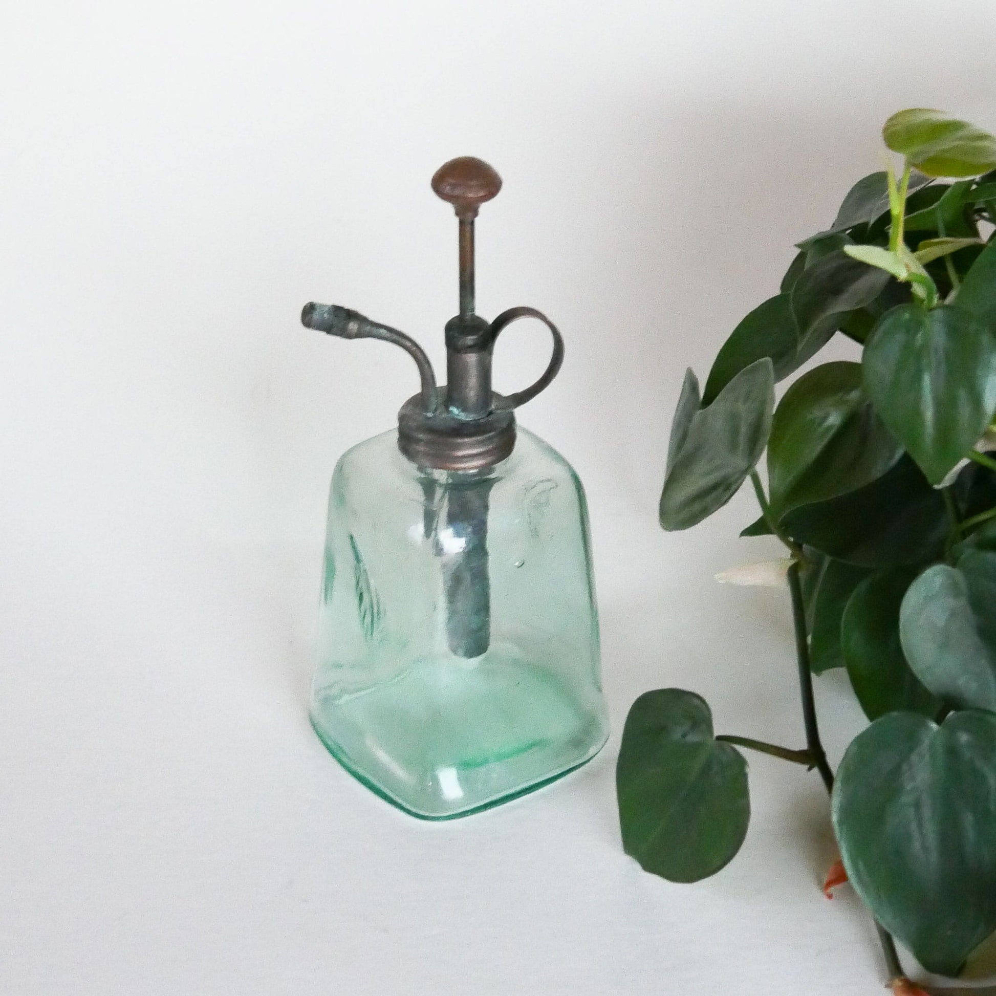 Vintage Green Glass Plant Mister, Apothecary Plant Sprayer, Vintage Plant Mister, Vintage Green Glass Sprayer, Vintage Home Decor