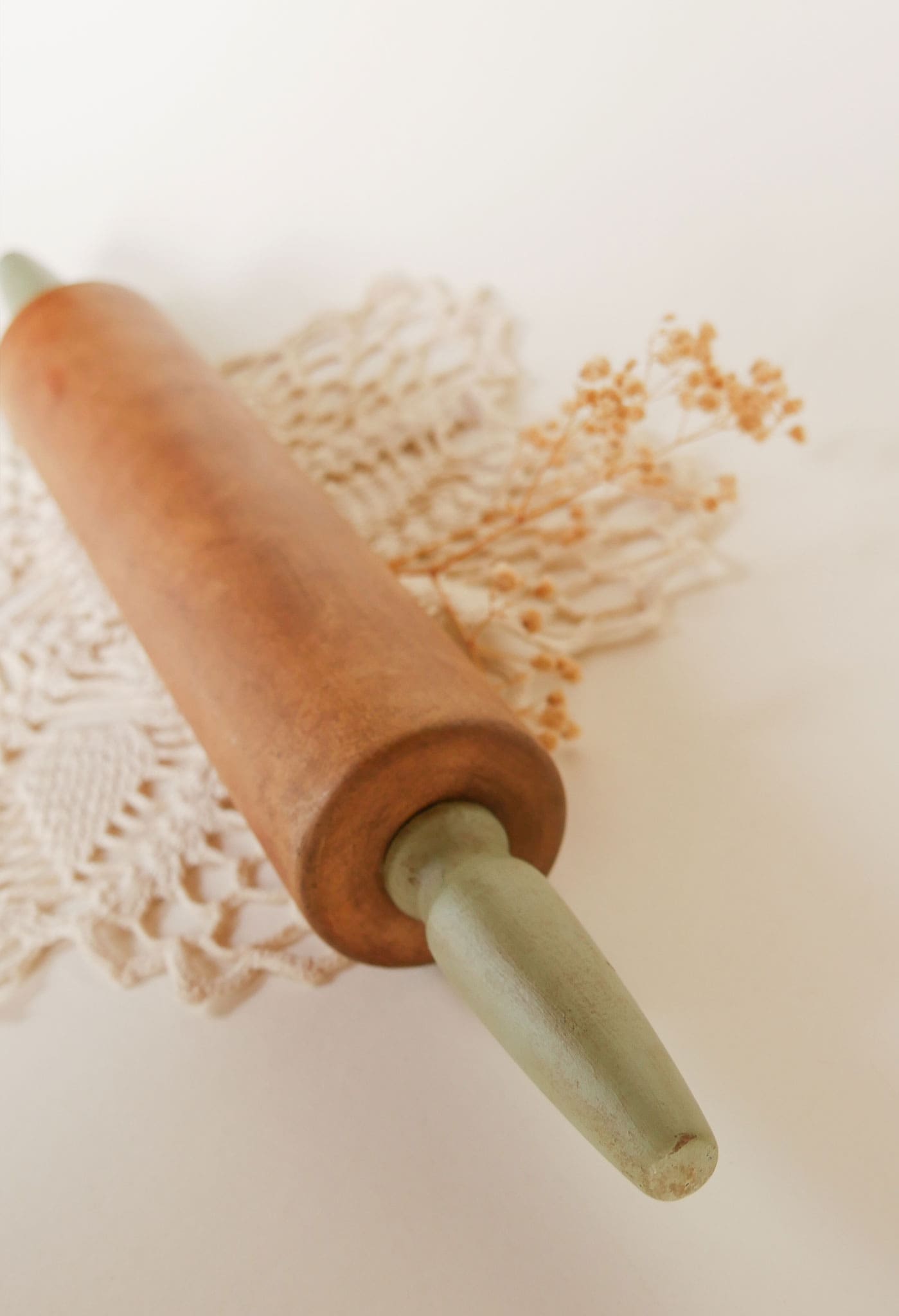 Vintage Wooden Green Handle 18in Rolling Pin Vintage Farmhouse Kitchen Decor Farmhouse Green Decor Green Rolling Pin Vintage Green Rolling Pin