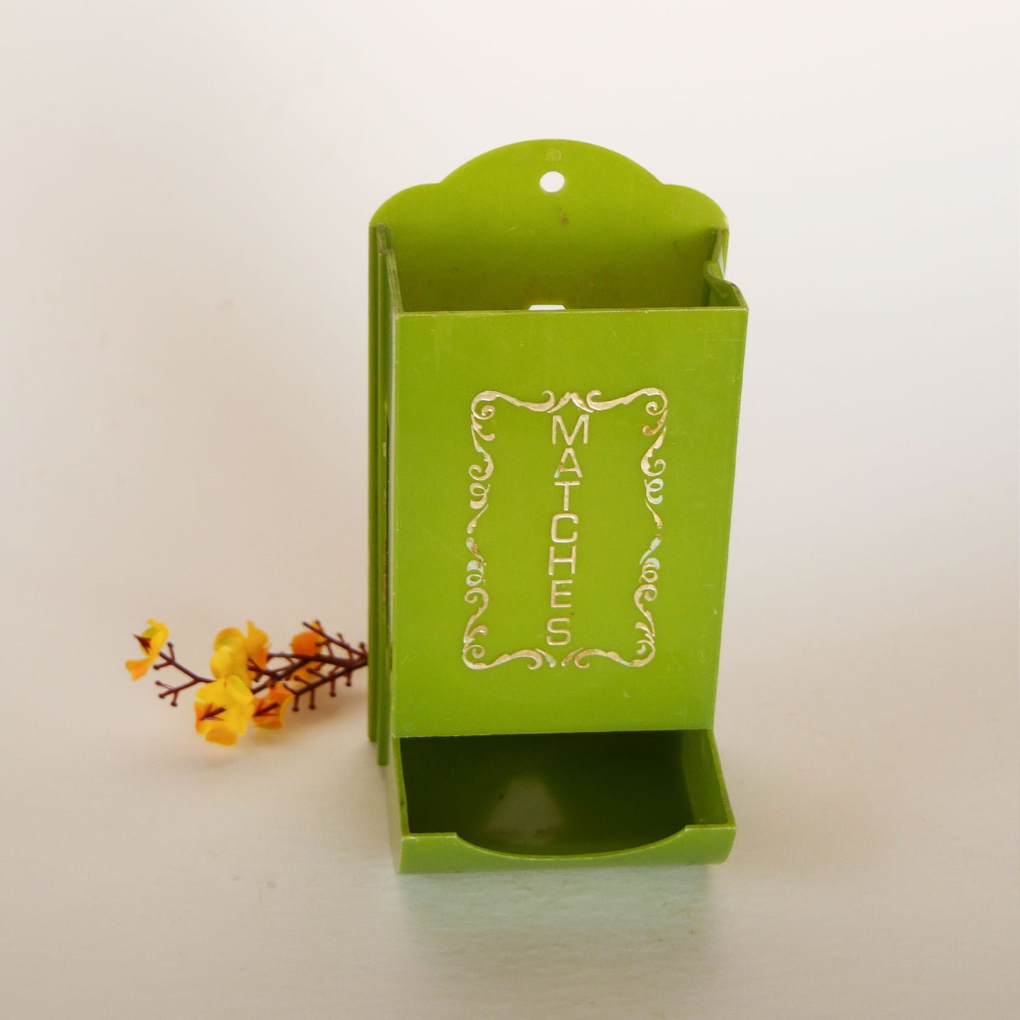 Vintage Green Plastic Wall Mounted Matchbox Holder, Retro Matchbox Holder, Vintage Green Matchbox Holder, Wall Mounted Matchbox Holder, Retro Green Kitchen DEcor, Retro Green Kitchen Wall Decor, Vintage Green Kitchen DEcor