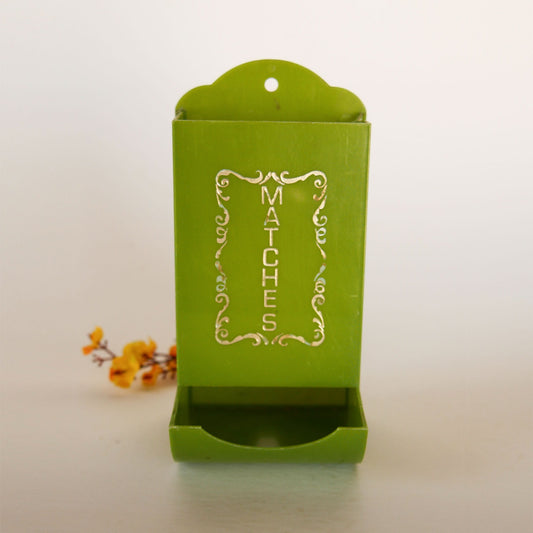 Vintage Green Plastic Wall Mounted Matchbox Holder, Retro Matchbox Holder, Vintage Green Matchbox Holder, Wall Mounted Matchbox Holder, Retro Green Kitchen DEcor, Retro Green Kitchen Wall Decor, Vintage Green Kitchen DEcor