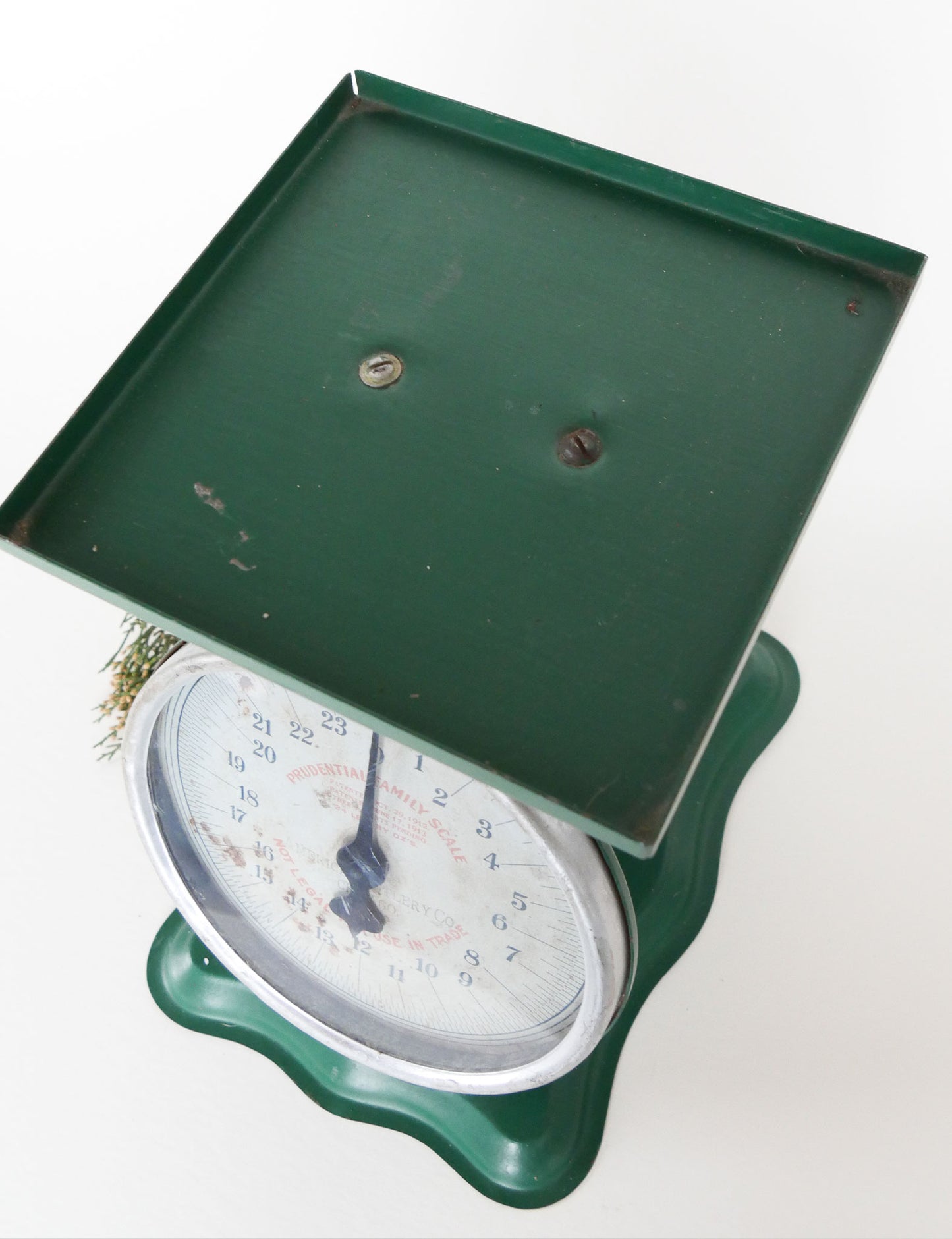 Vintage Green Prudential Family Scale, Antique Kitchen Scale, Vintage Kitchen DEcor, Antique Kitchen Decor, Primitive Kitchen Scale