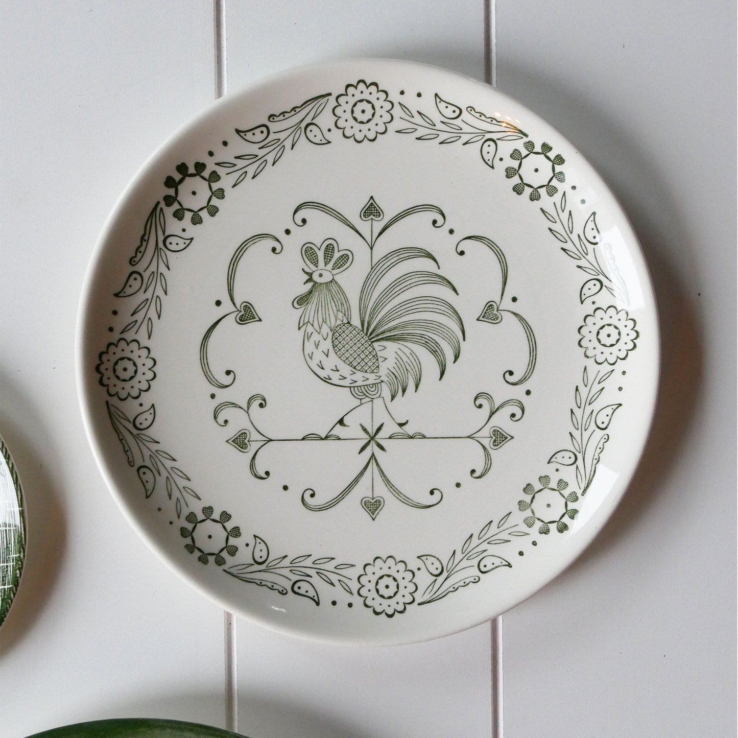 Vintage Green and White Farmhouse Plate Gallery Wall, Farmhouse Plate Wall, Vintage Country Plate Wall, Vintage Green and White Plate Wall, Vintage Currier and ives Plate Wall, Green and White Currier and Ives Plate, Primitive Plate Wall, Vintage Plate Wall, Vintage Wall Decor