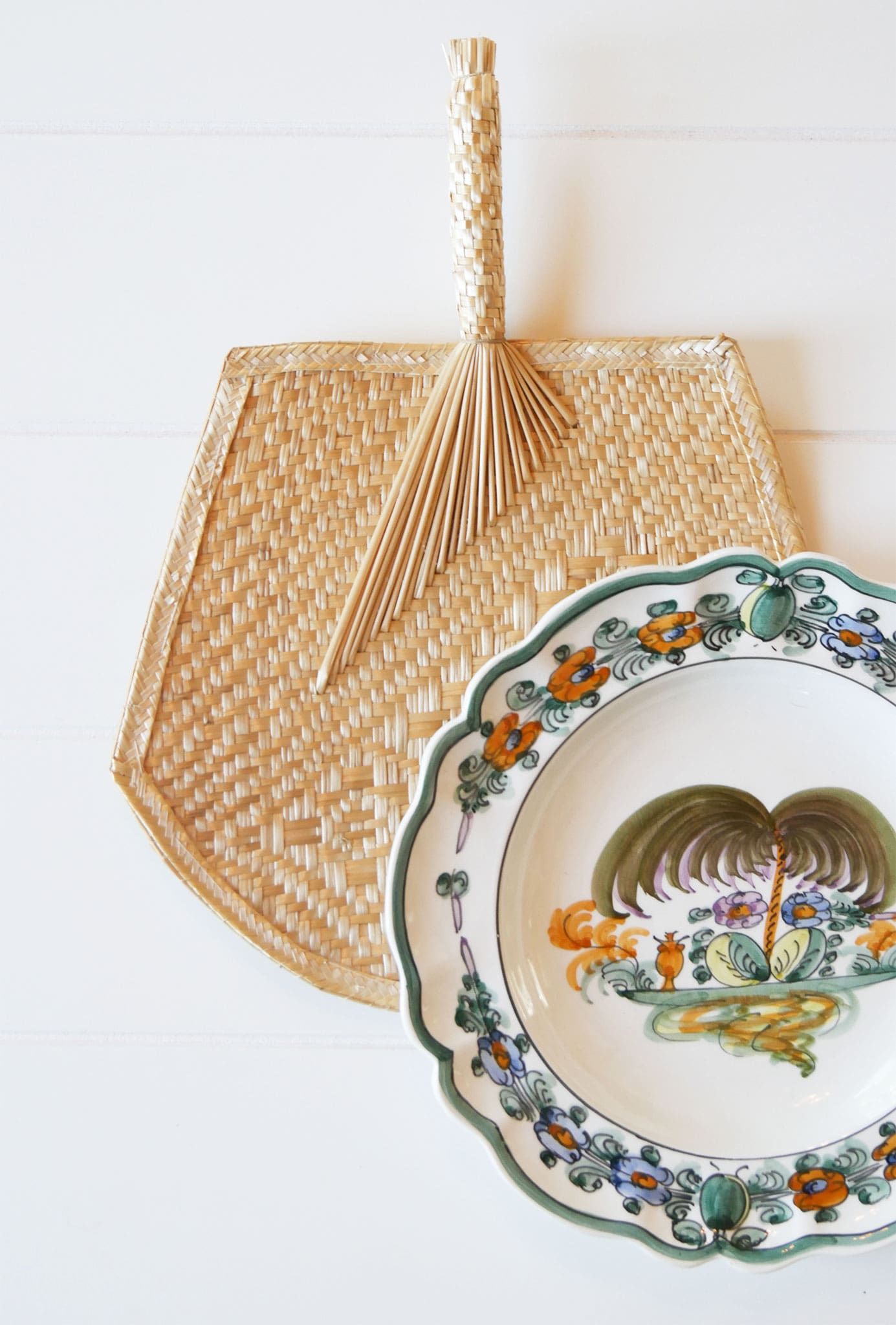 Palm Leaf Fan with Handle Wall Hanging Vintage Boho Wall Decor Vintage Palm Fan Wall Decor