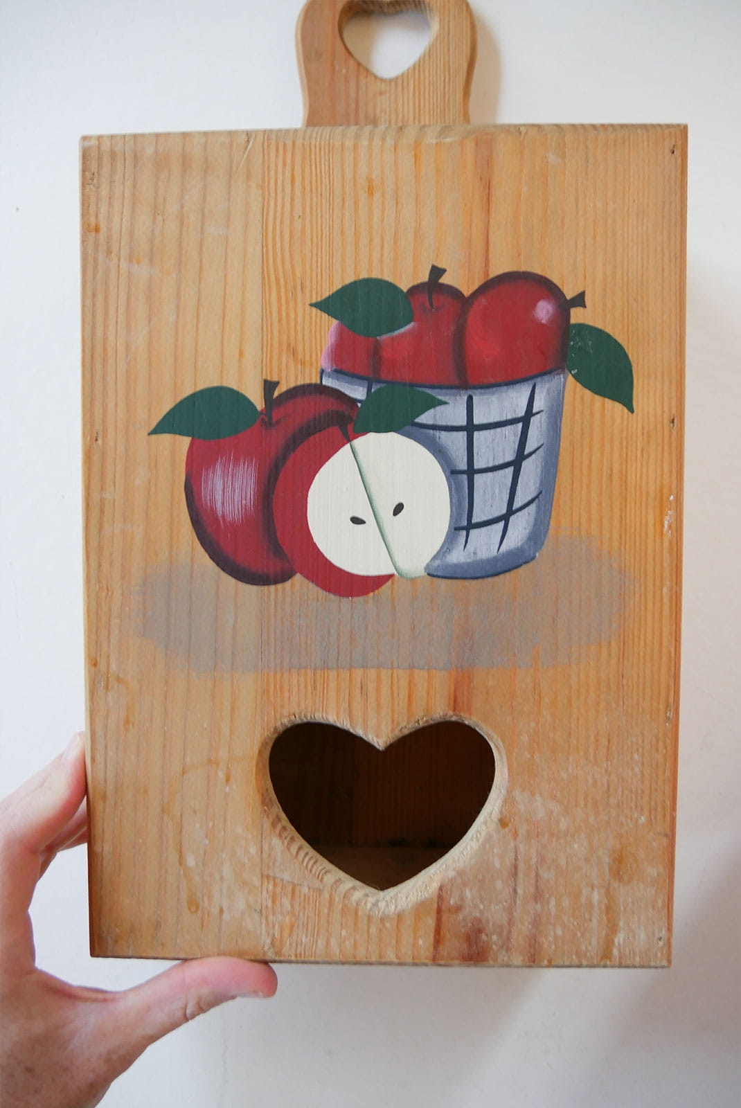 Vintage Wooden Plastic Bag Holder, Apple Motif, Vintage Cottagecore Apple Decor, Vintage Apple Decor, Vintage Kitchen Apple Decor, Vintage Wood Bag Holder, Vintage Plastic Bag Holder, Vintage Grocery Sack Holder