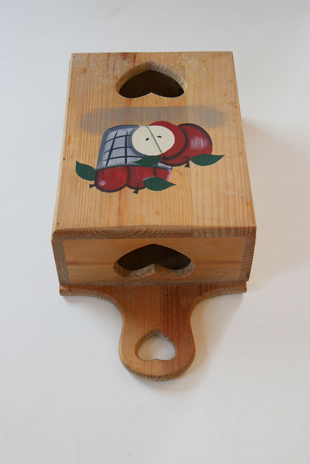 Vintage Wooden Plastic Bag Holder, Apple Motif, Vintage Cottagecore Apple Decor, Vintage Apple Decor, Vintage Kitchen Apple Decor, Vintage Wood Bag Holder, Vintage Plastic Bag Holder, Vintage Grocery Sack Holder
