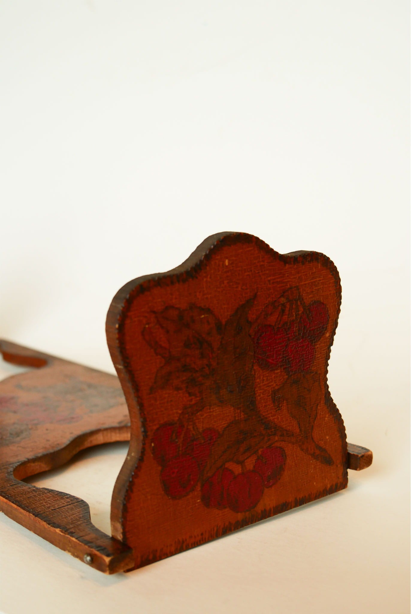 Vintage Wood Handpainted Cherry Book Holder, Vintage Book Holder, Vintage Book Ends, Vintage Floral book End, Vintage Wood Folk Book Ends