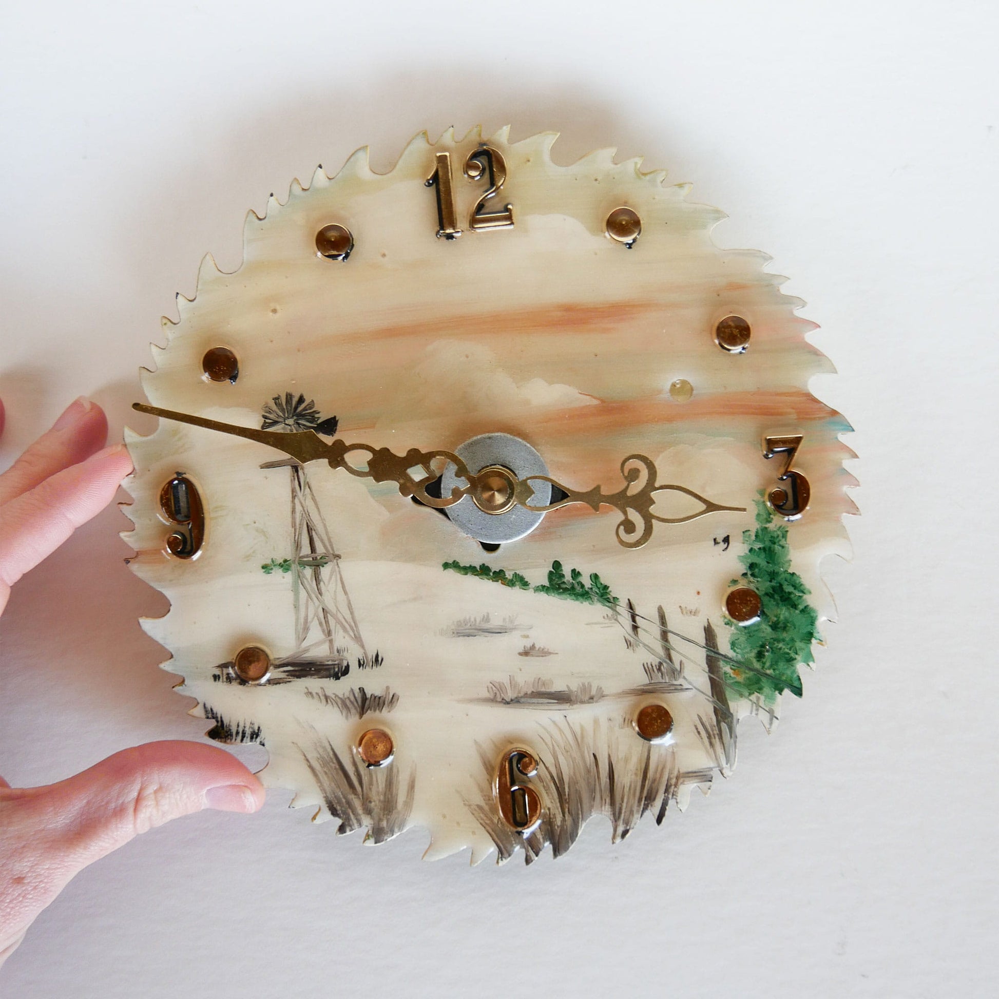 Vintage Handpainted Saw Blade Clock, Farmhouse Clock, Windmill Clock, Handpainted Windmill Clock, Vintage Home Decor