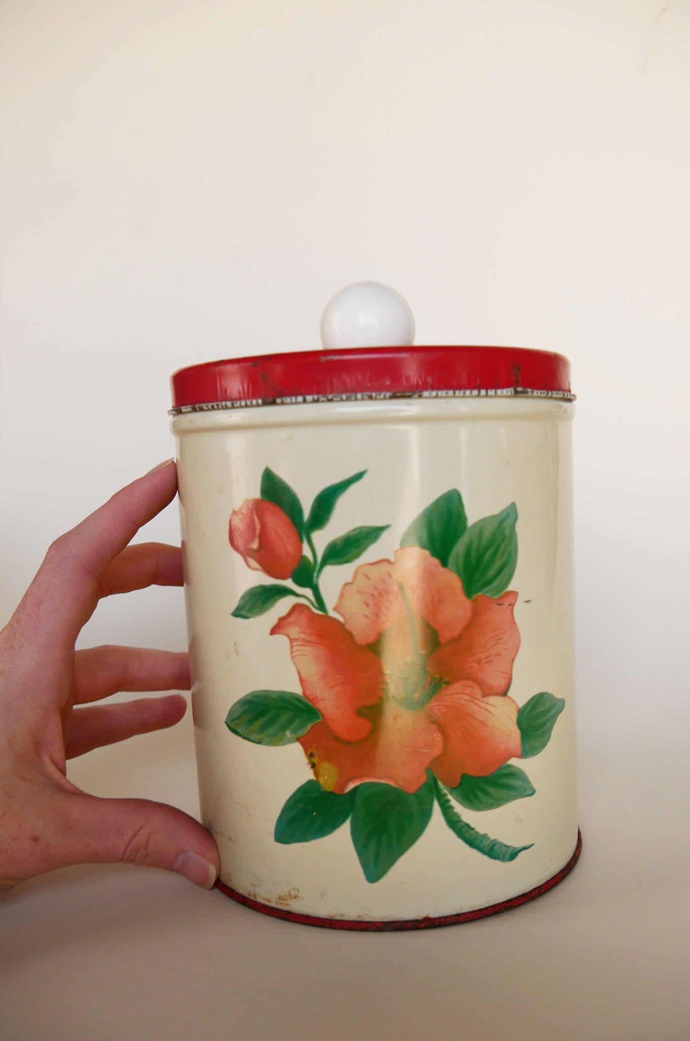 VIntage Hibiscus Tin Container, Vintage Floral Tin, Retro Vintage Tin, Vintage Floral Retro Tin, Vintage Kitchen Container, Vintage Kitchen Tin and Lid, Floral Tin and Lid