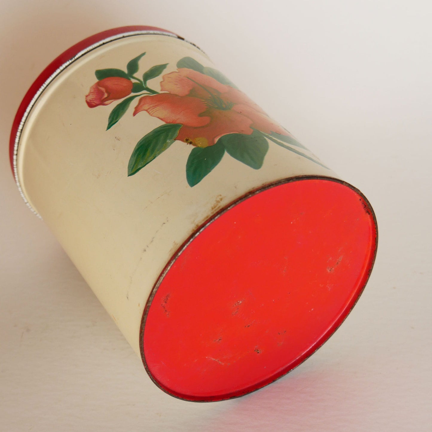 VIntage Hibiscus Tin Container, Vintage Floral Tin, Retro Vintage Tin, Vintage Floral Retro Tin, Vintage Kitchen Container, Vintage Kitchen Tin and Lid, Floral Tin and Lid