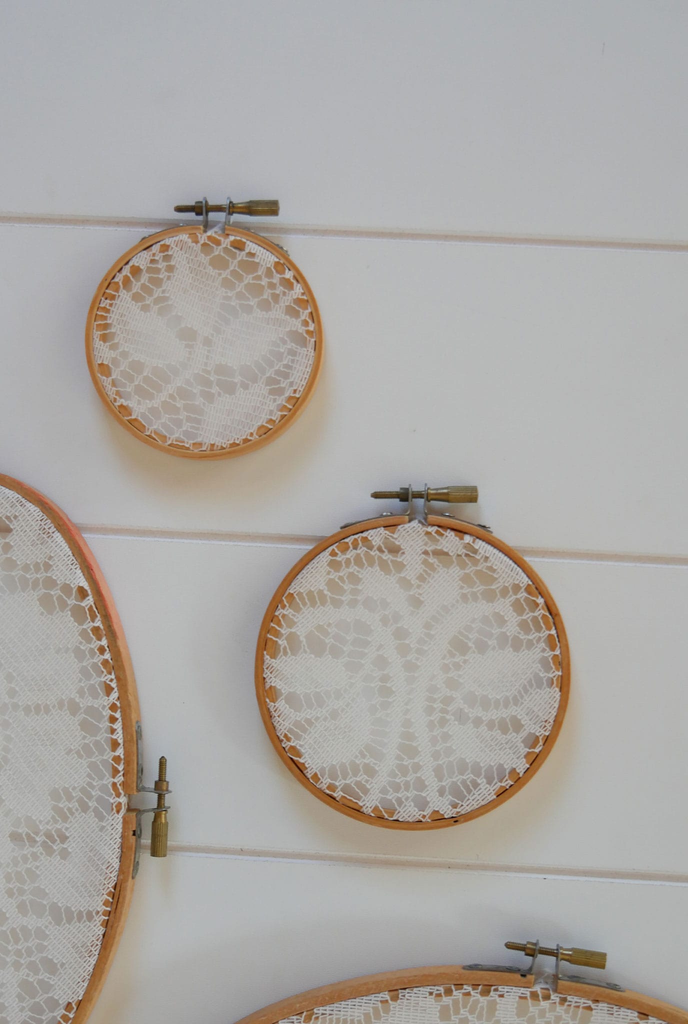 Vintage Gallery Wall, Vintage Lace Gallery Wall, Vintage Embroidery Hoop Wall Display, Vintage Gallery Wall